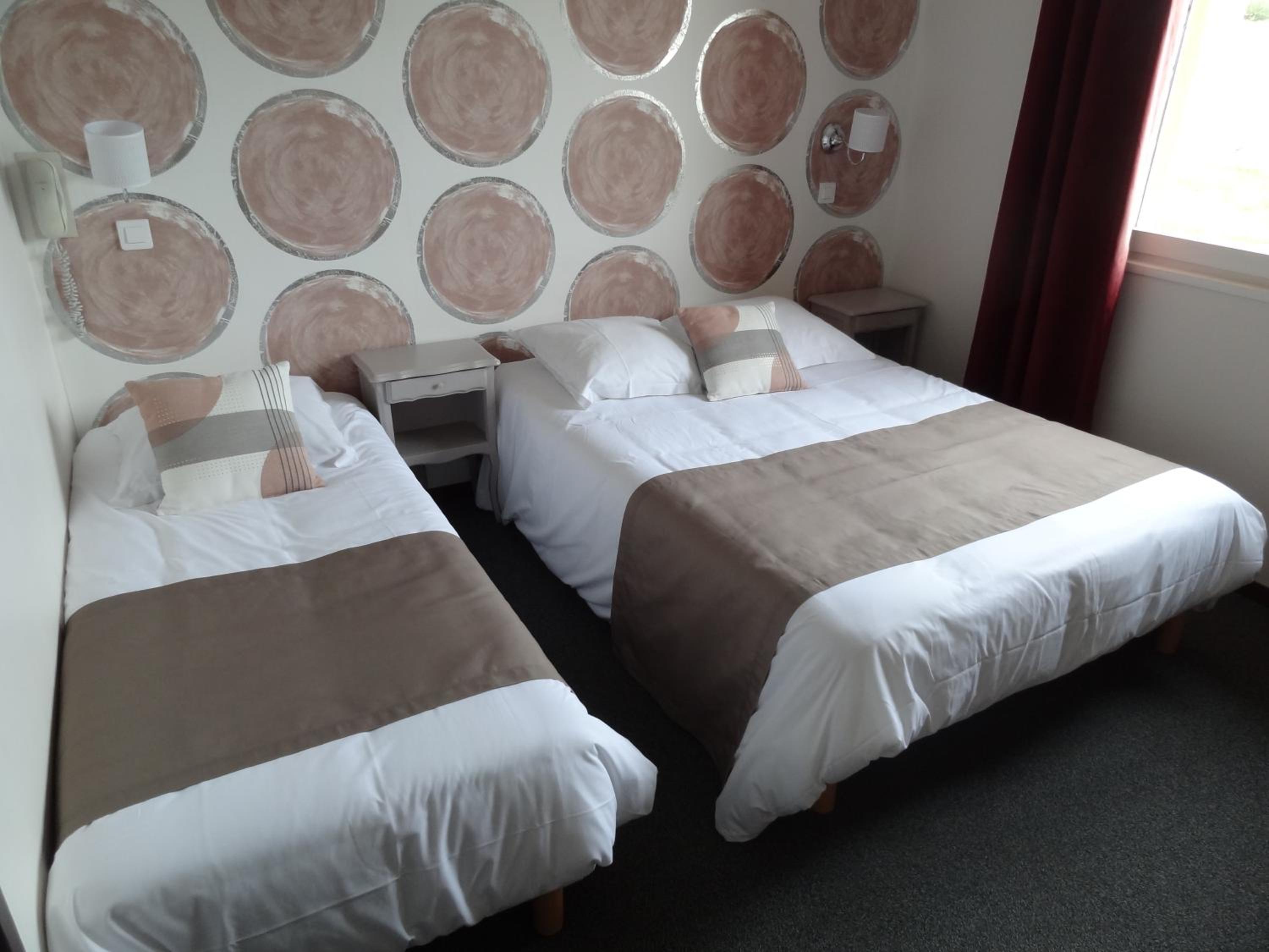 Triple Room - Photo 6
