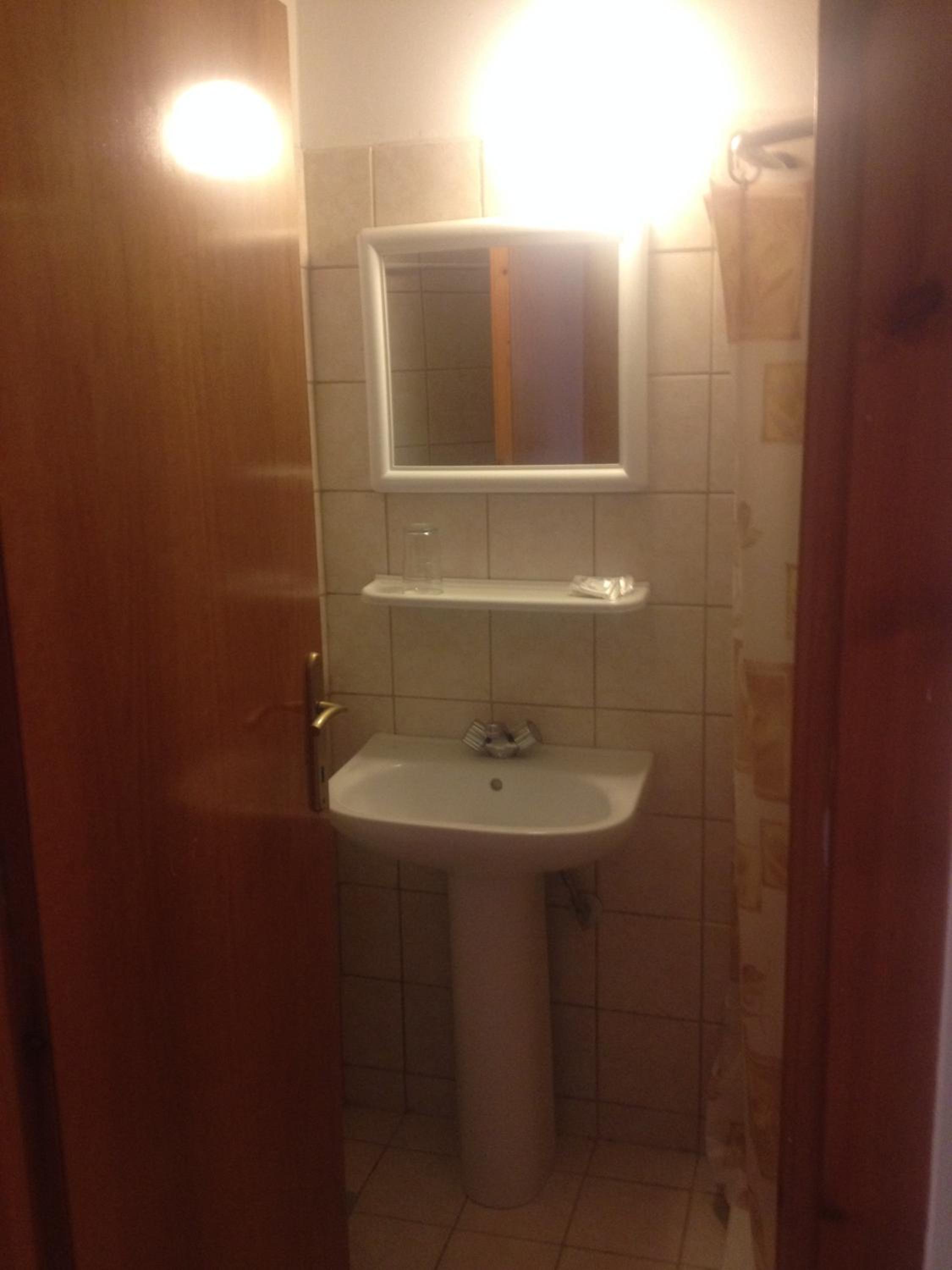 Triple Room with Balcony and Sea View photo 2