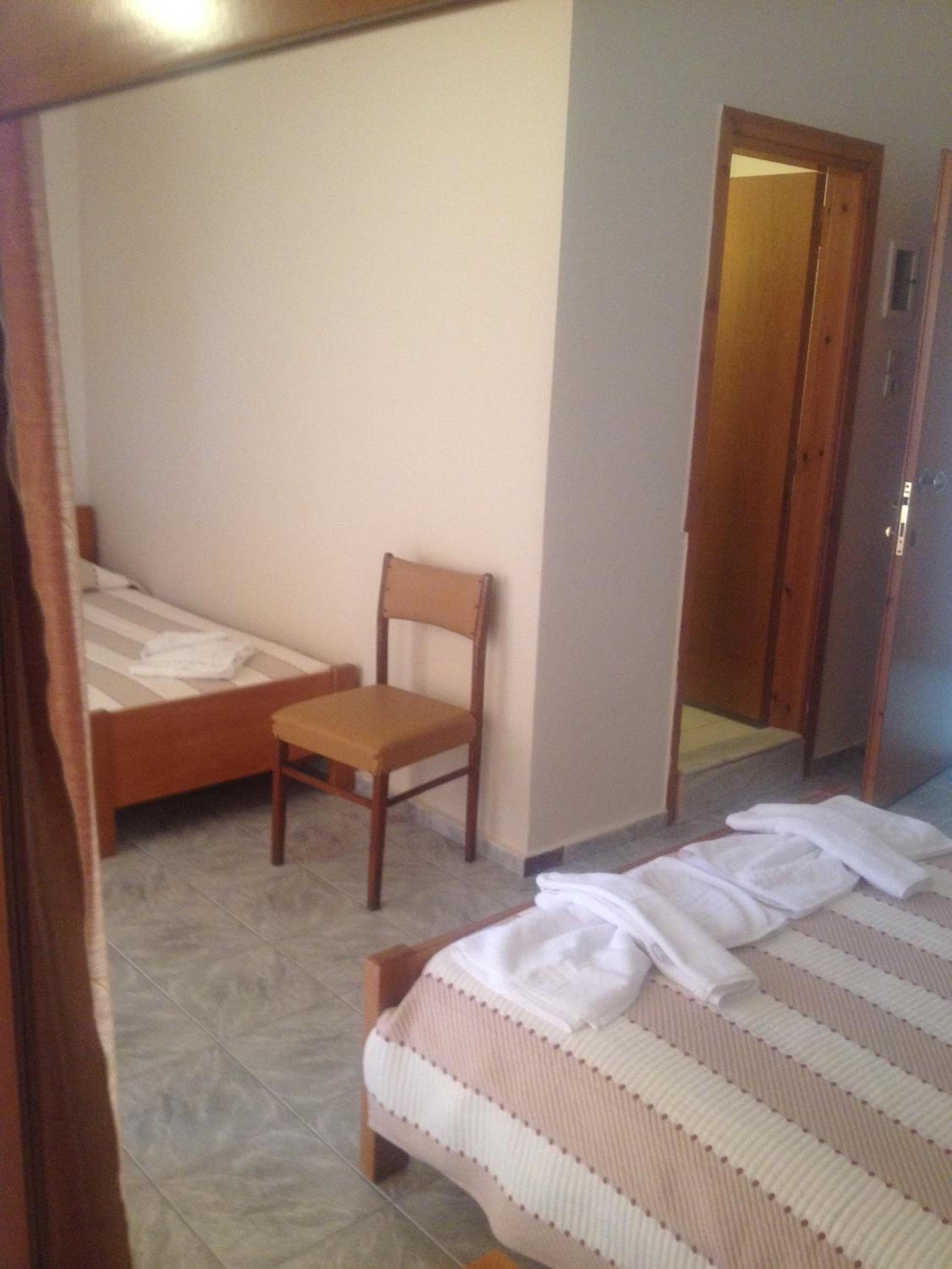 Triple Room with Balcony and Sea View photo 3