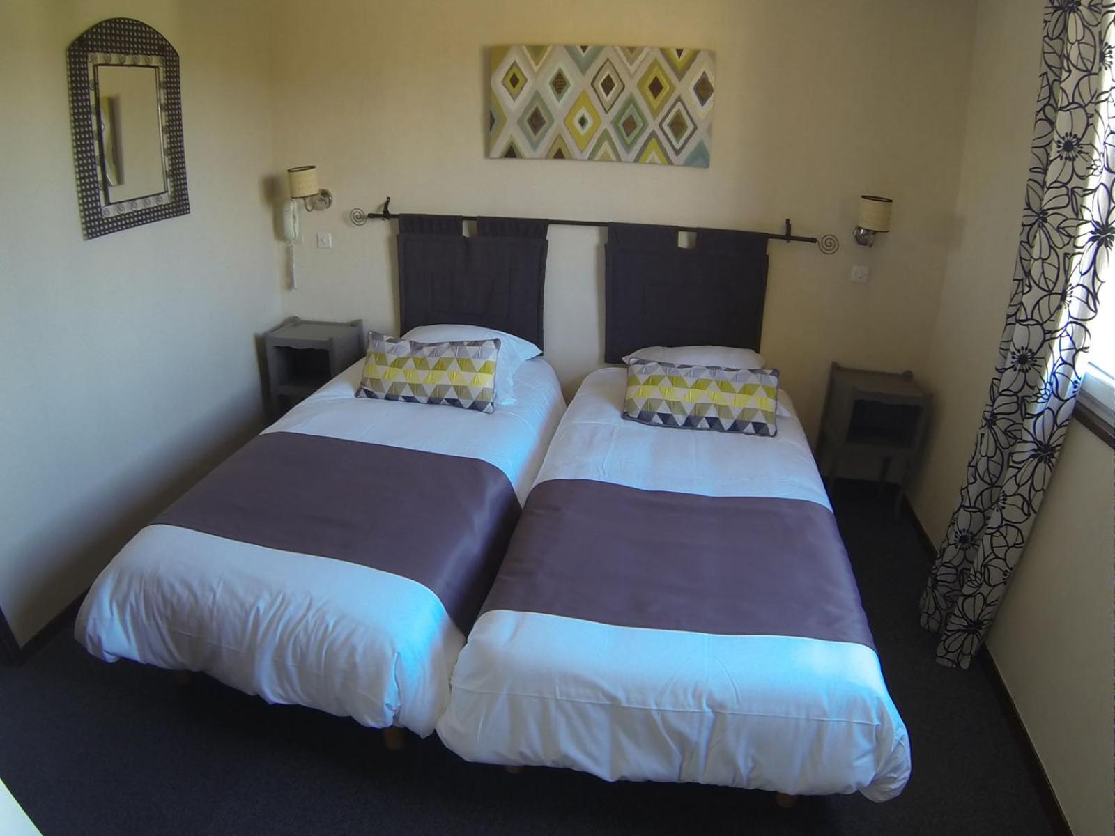 Comfort Twin Room - Photo 6