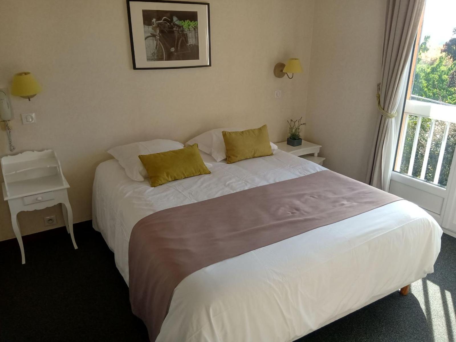 Grand Comfort Double Room - Photo 8