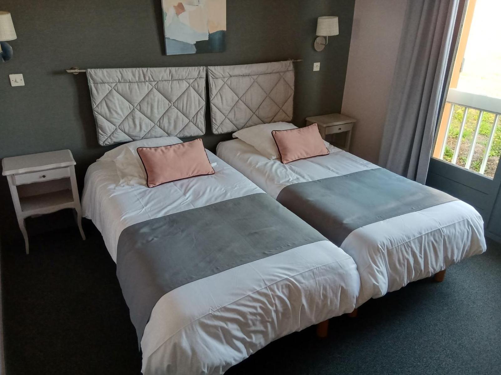 Comfort Twin Room - Photo 3