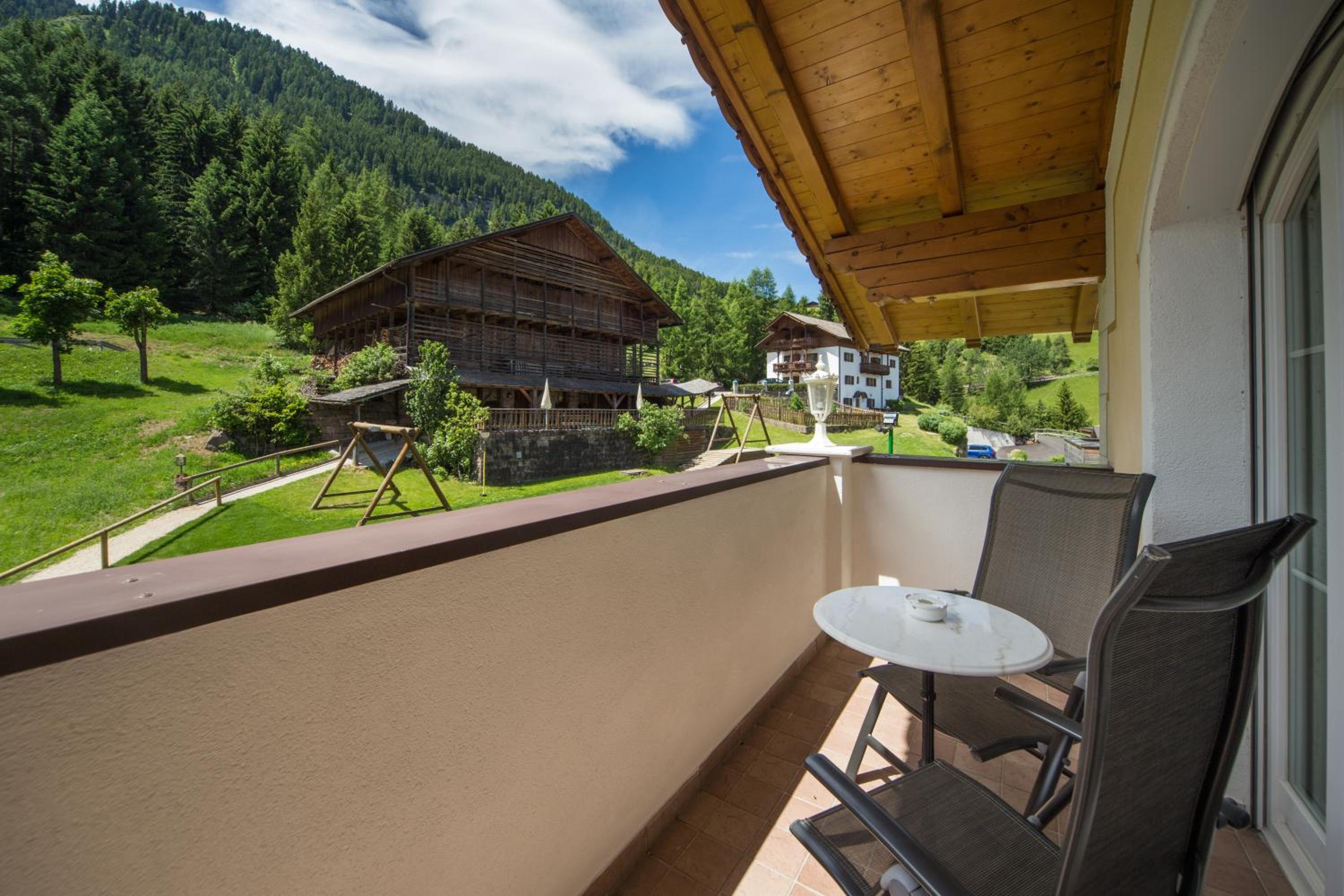 Double Room with Balcony photo 2