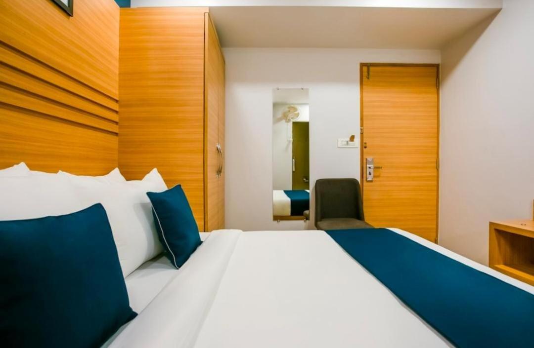 Standard Double Room - Photo 1