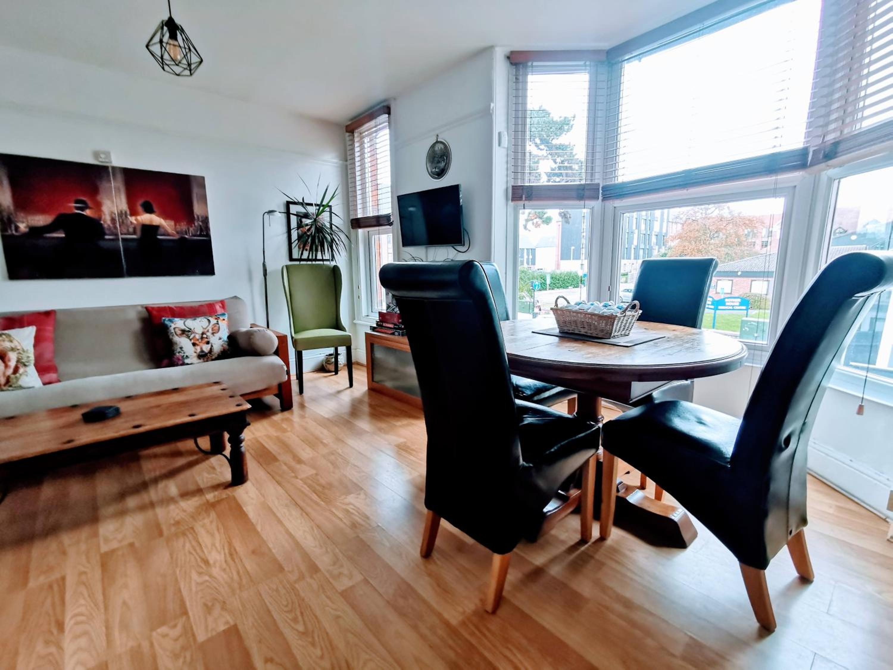 Two-Bedroom Apartment - Photo 26