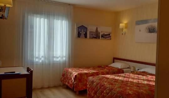 Triple Room - Photo 2
