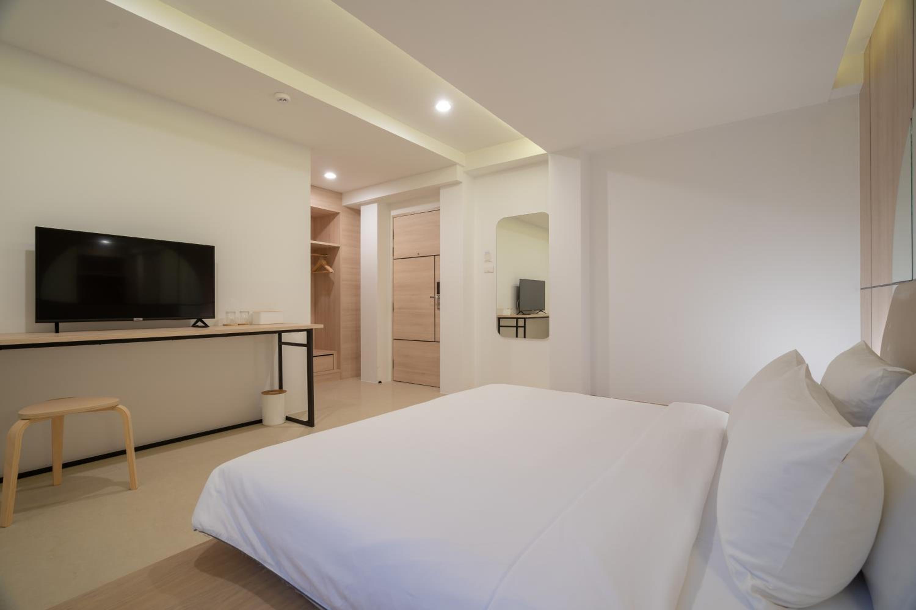 Superior Double Room - Photo 3