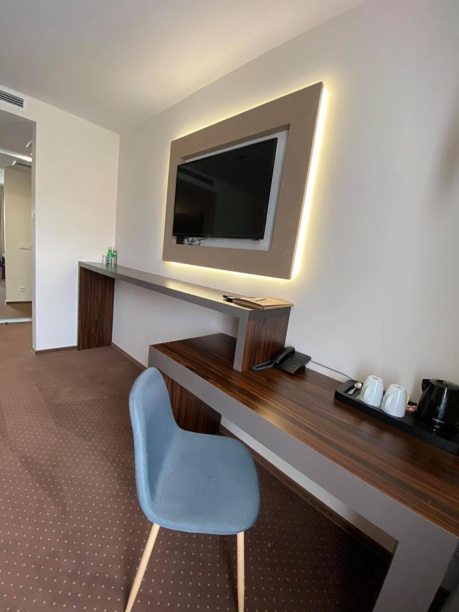 Single Room photo 1
