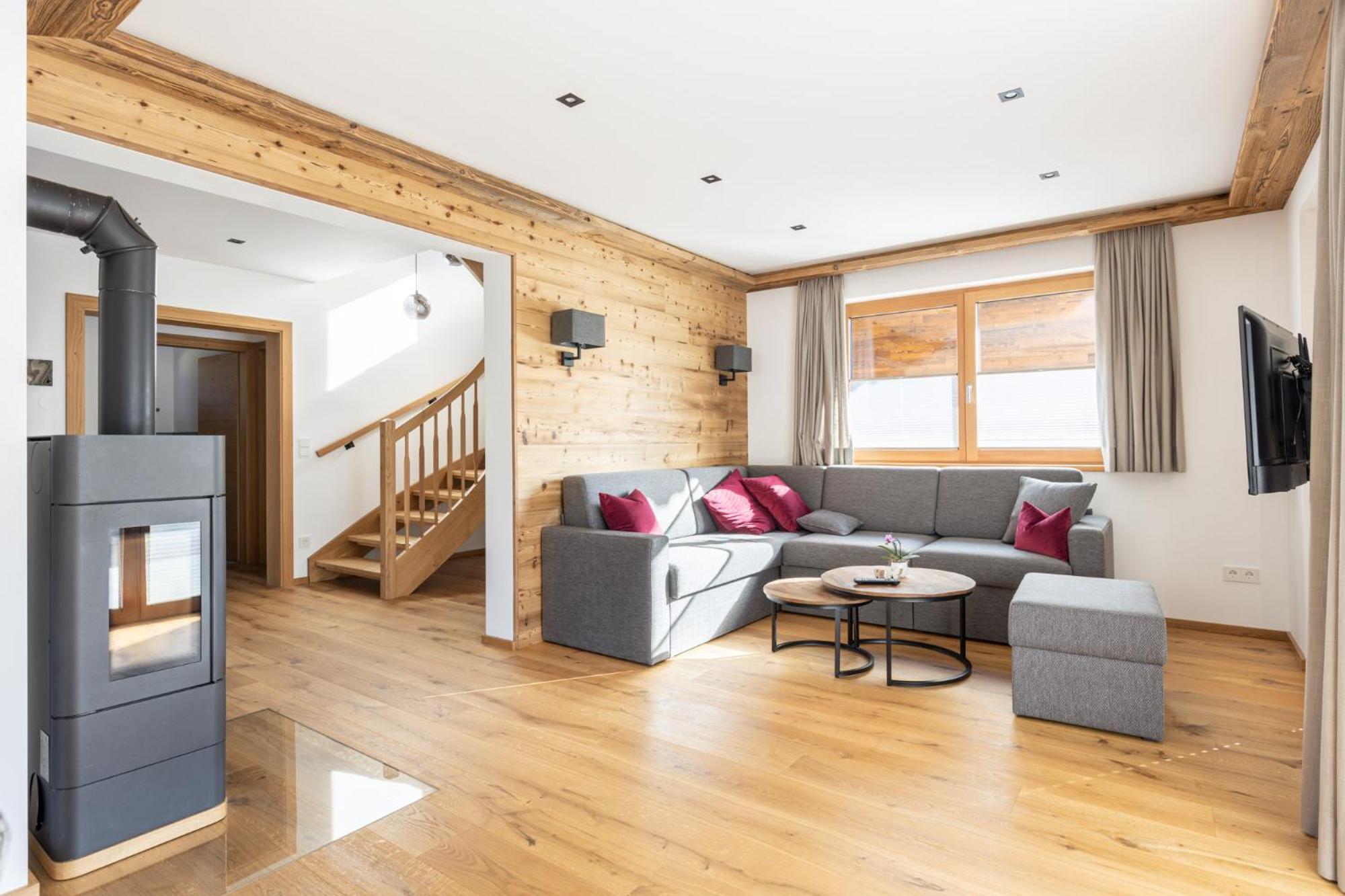 Three-Bedroom House photo 1