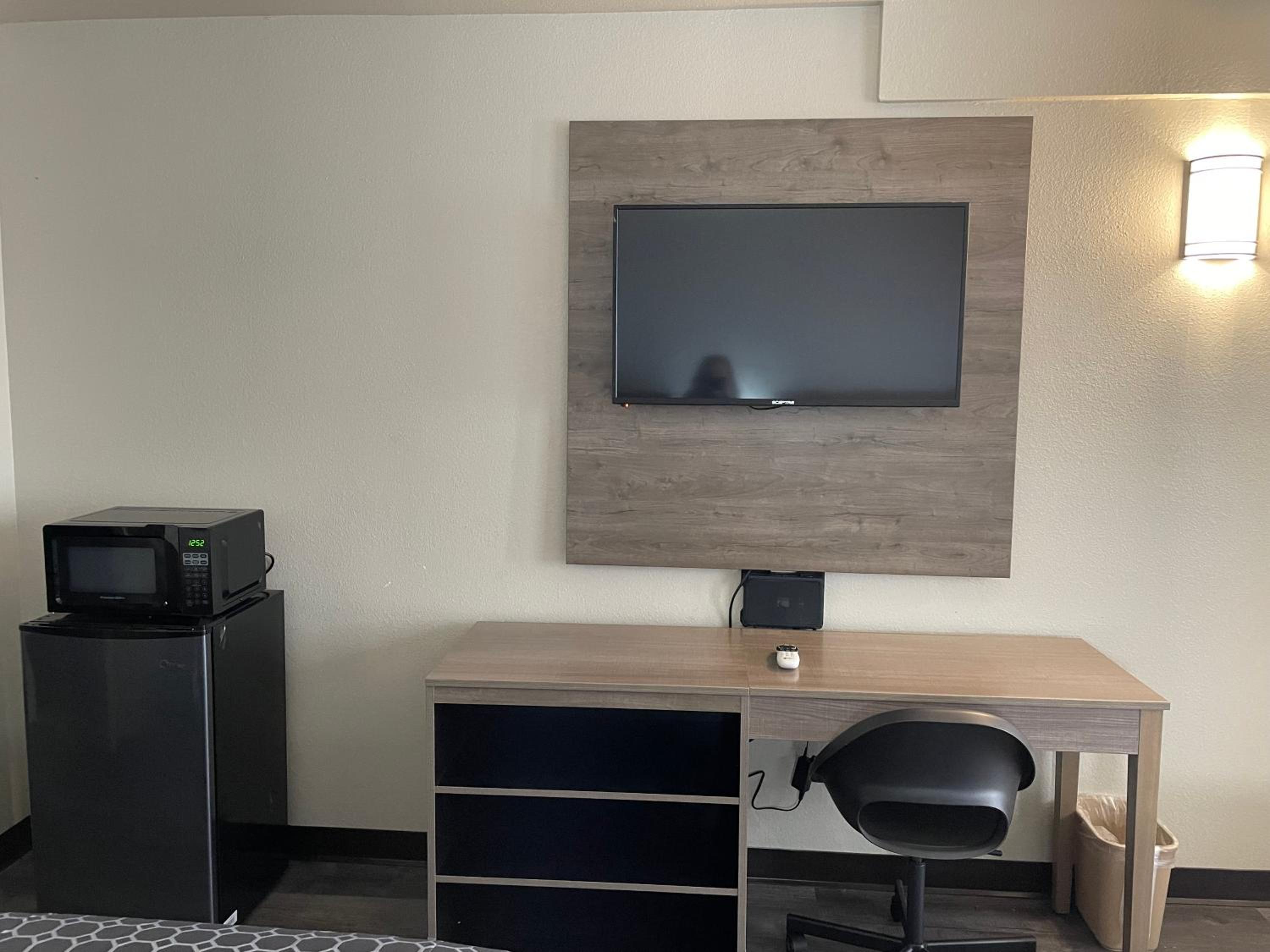 Standard King Room - Photo 2