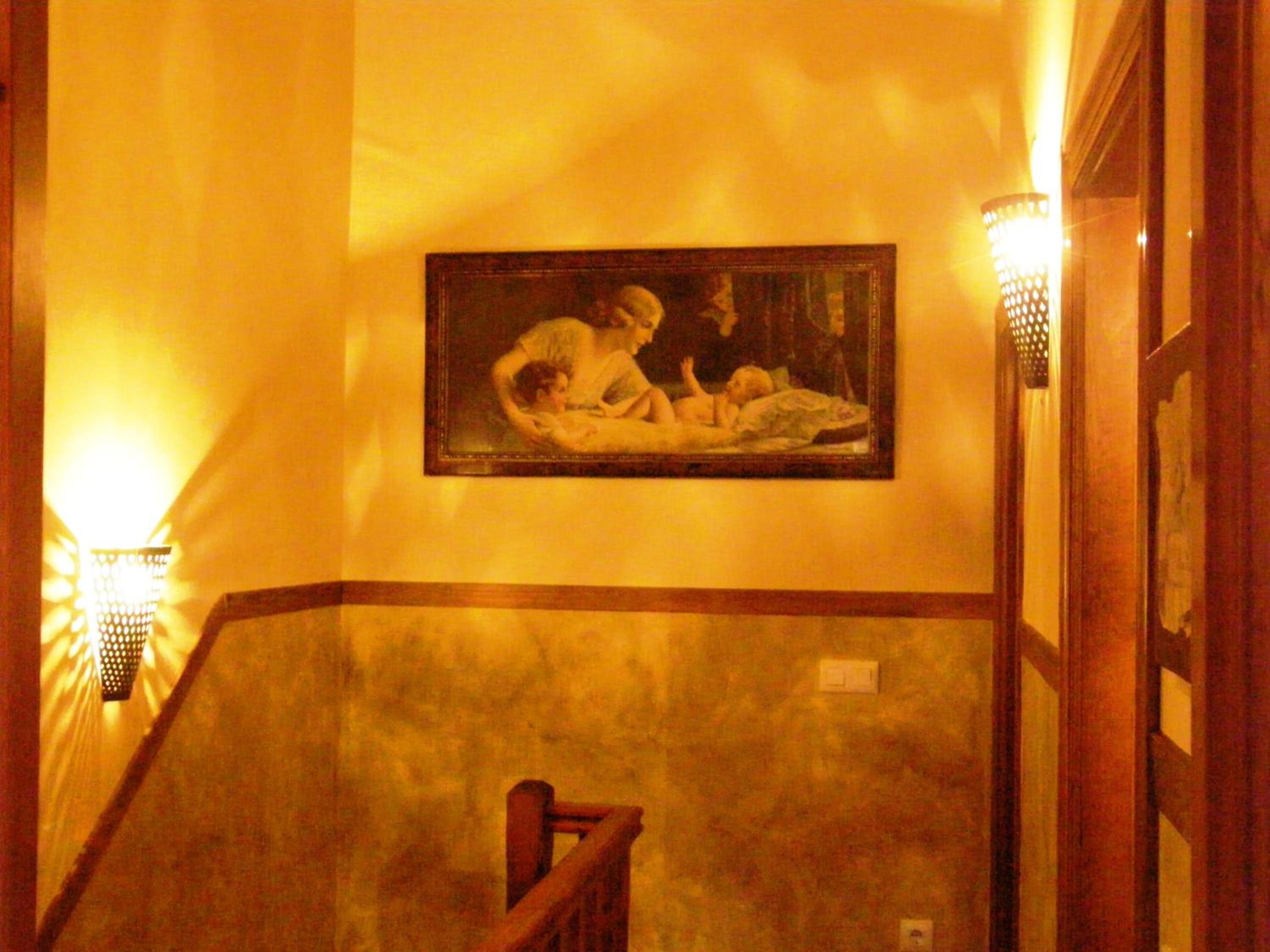 Four-Bedroom House photo 3