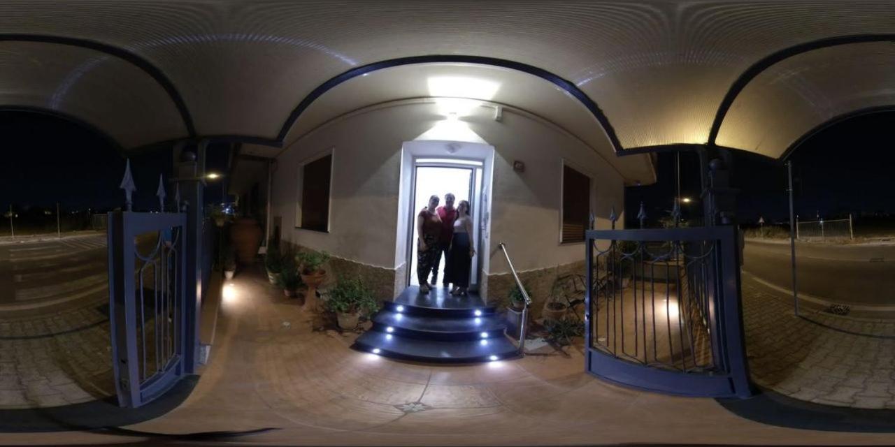 Triple Room with View - Photo 4