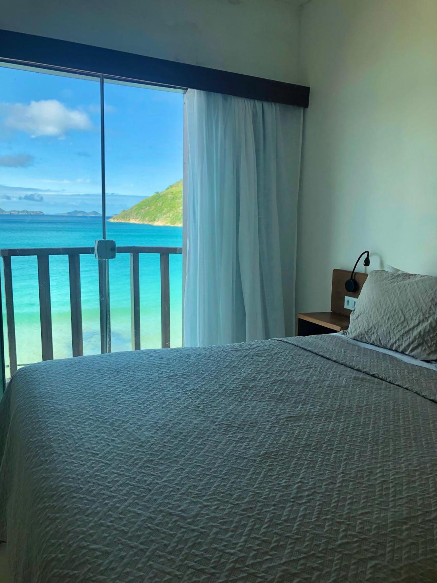 Queen Room with Sea View - Photo 4