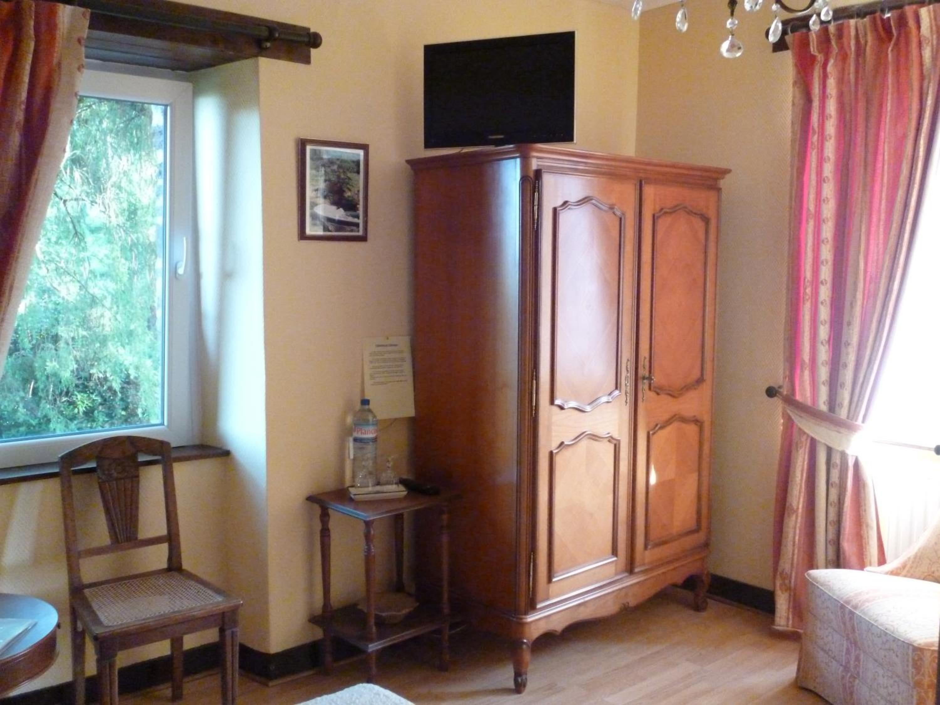 Double Room - Photo 3