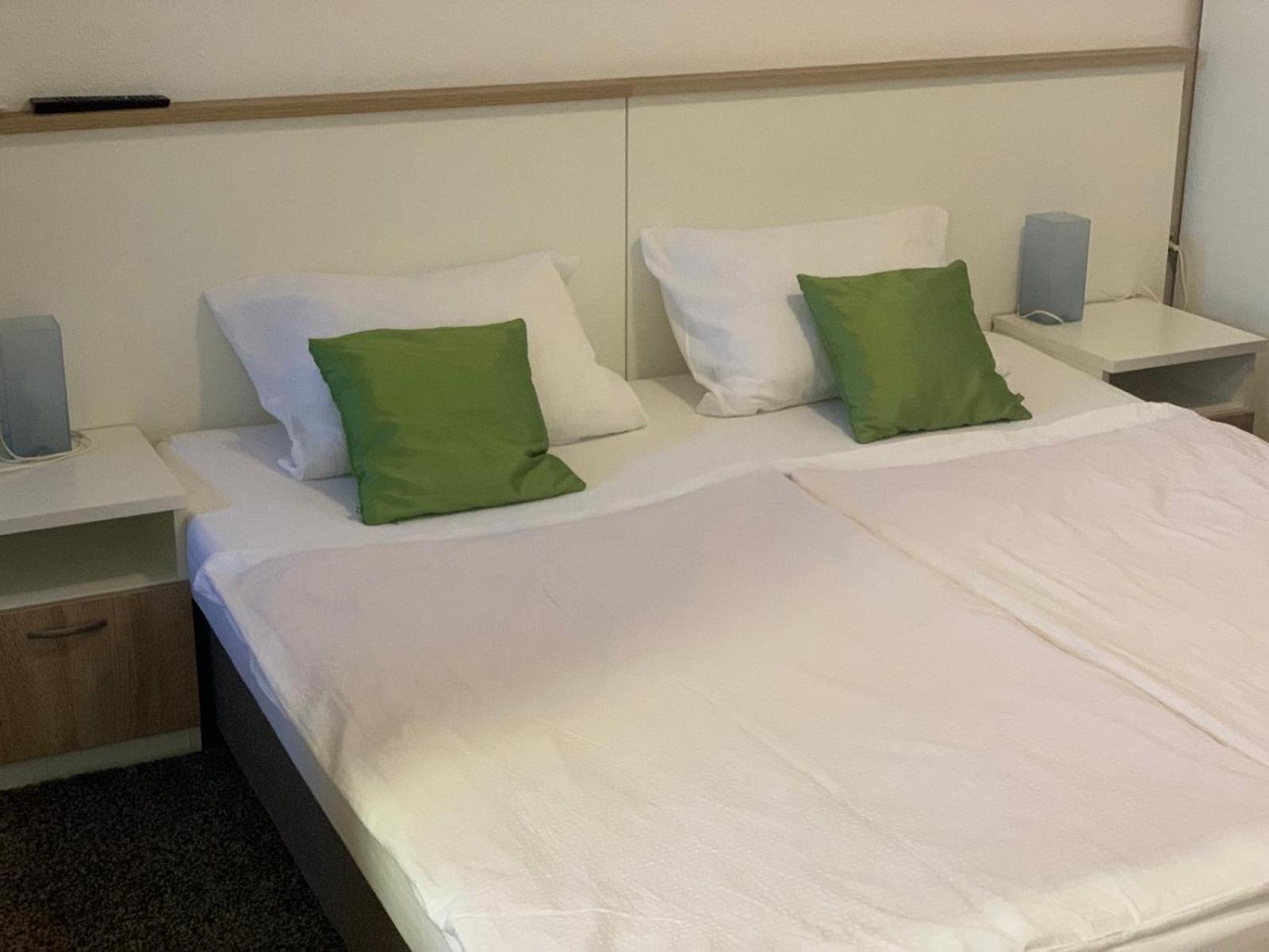One-Bedroom Apartment - Photo 20