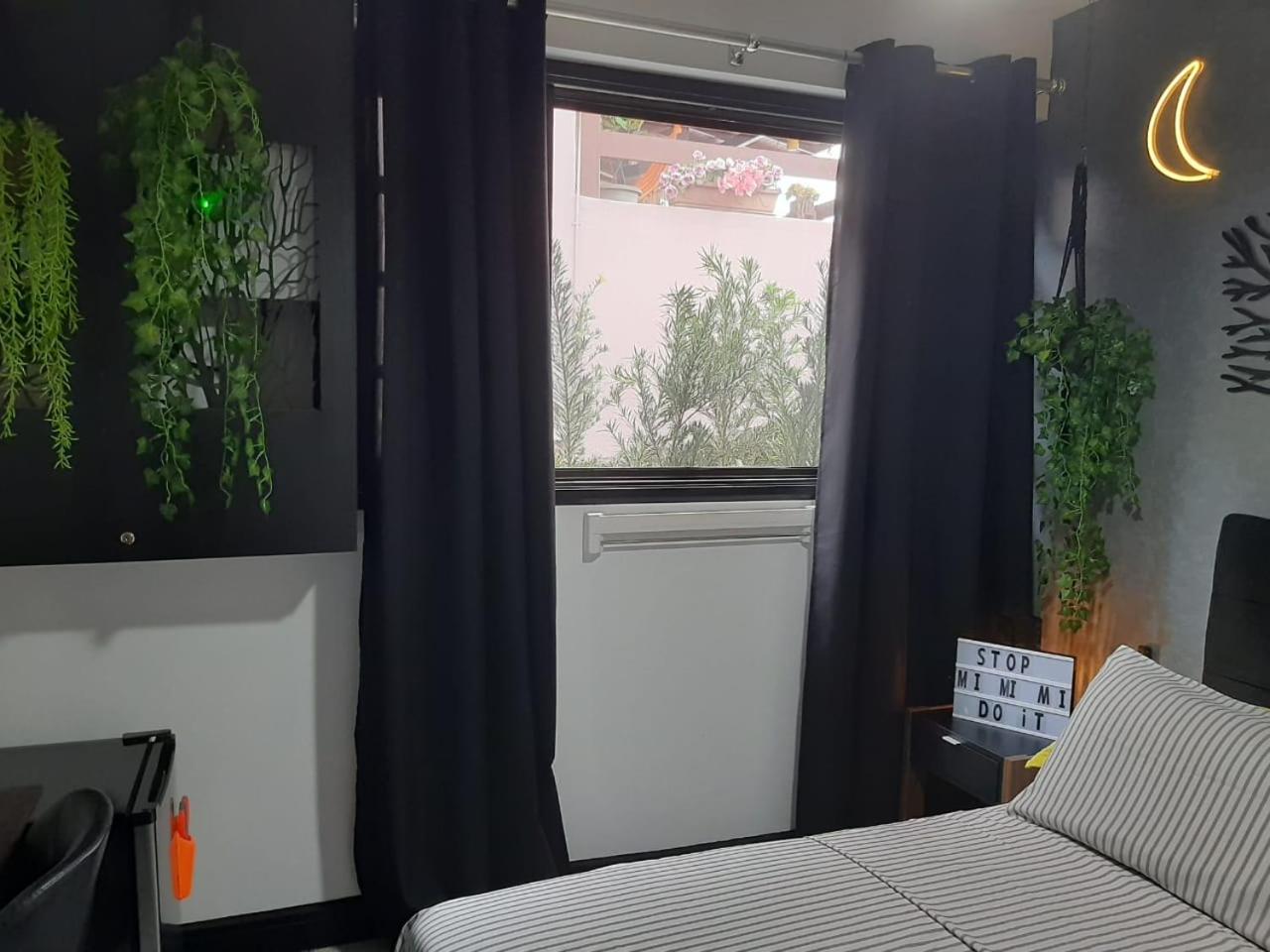 Budget Double Room - Photo 8