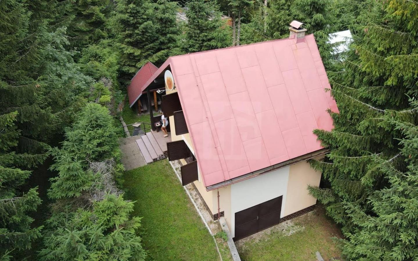 Three-Bedroom Chalet photo 2