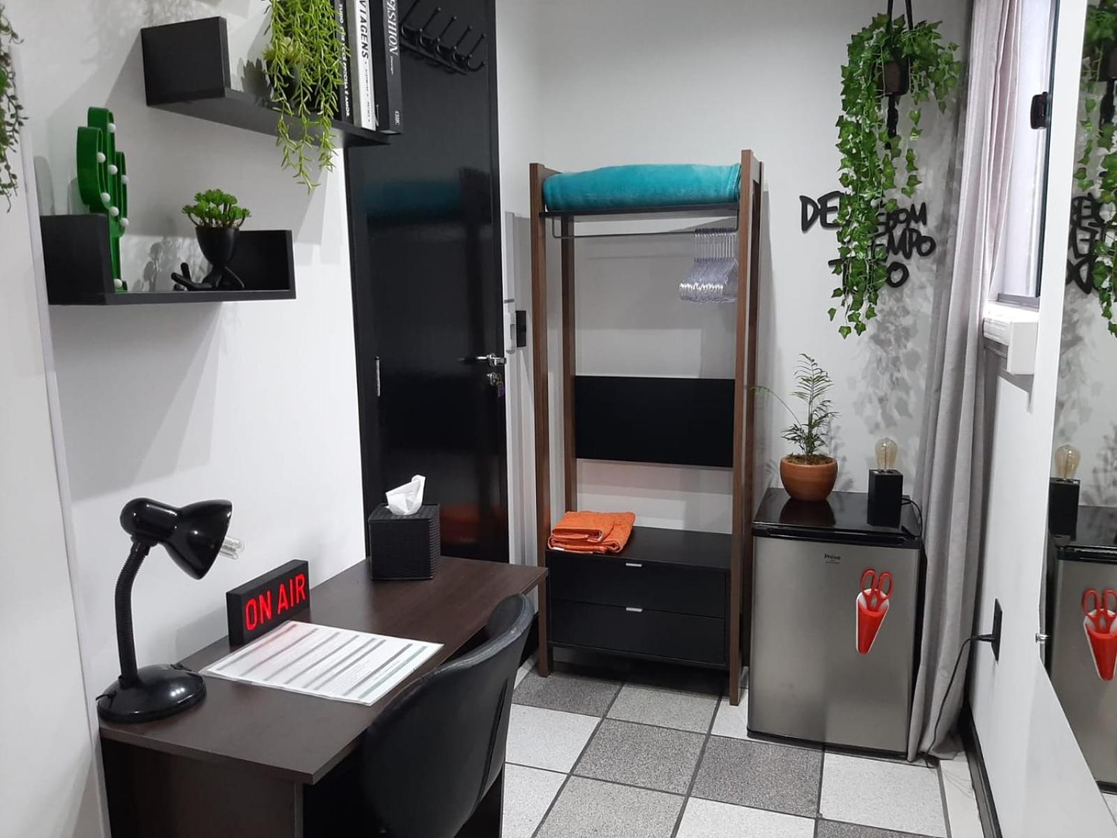 Budget Double Room - Photo 3