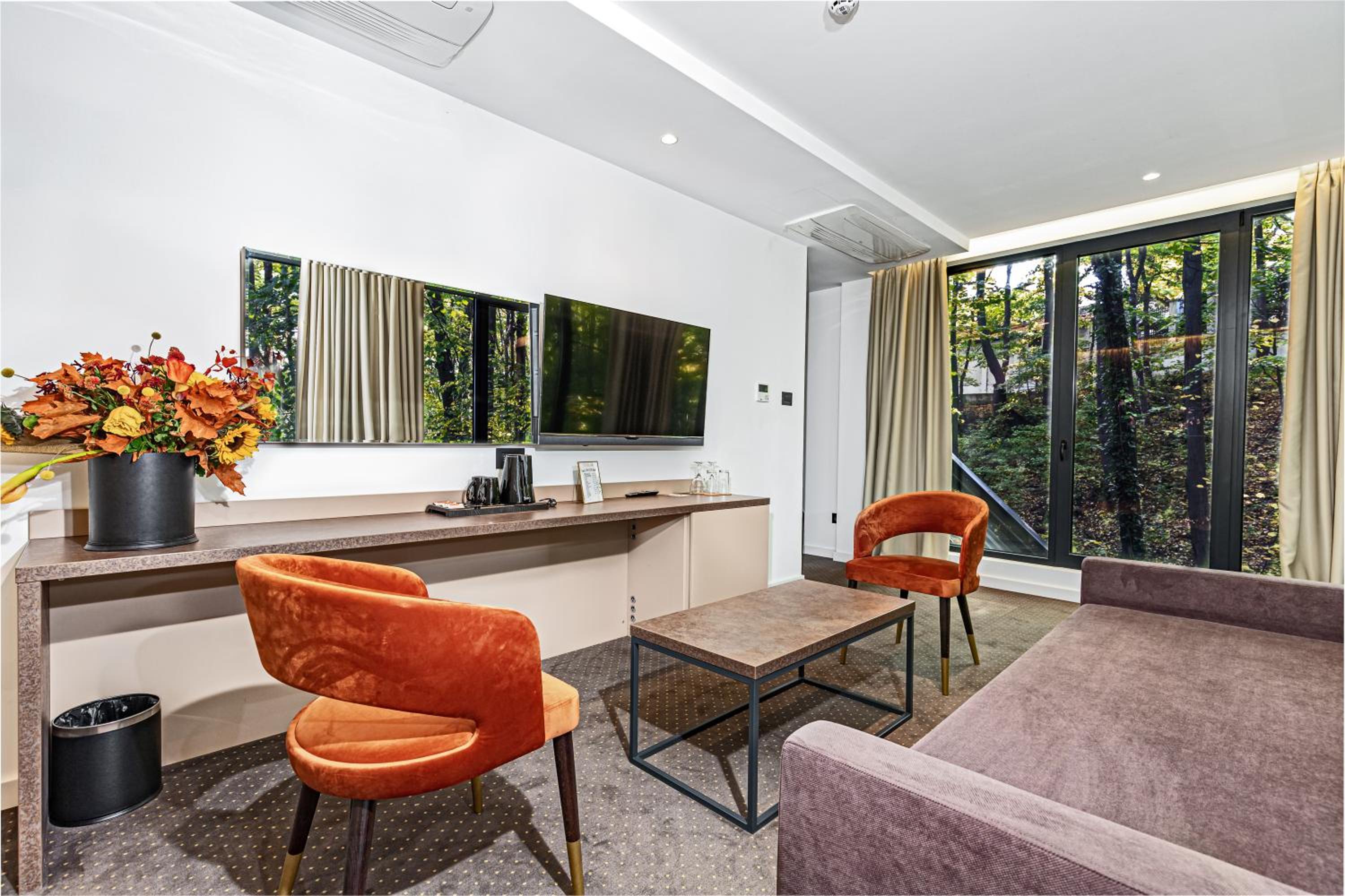 Superior Quadruple Room - Photo 8