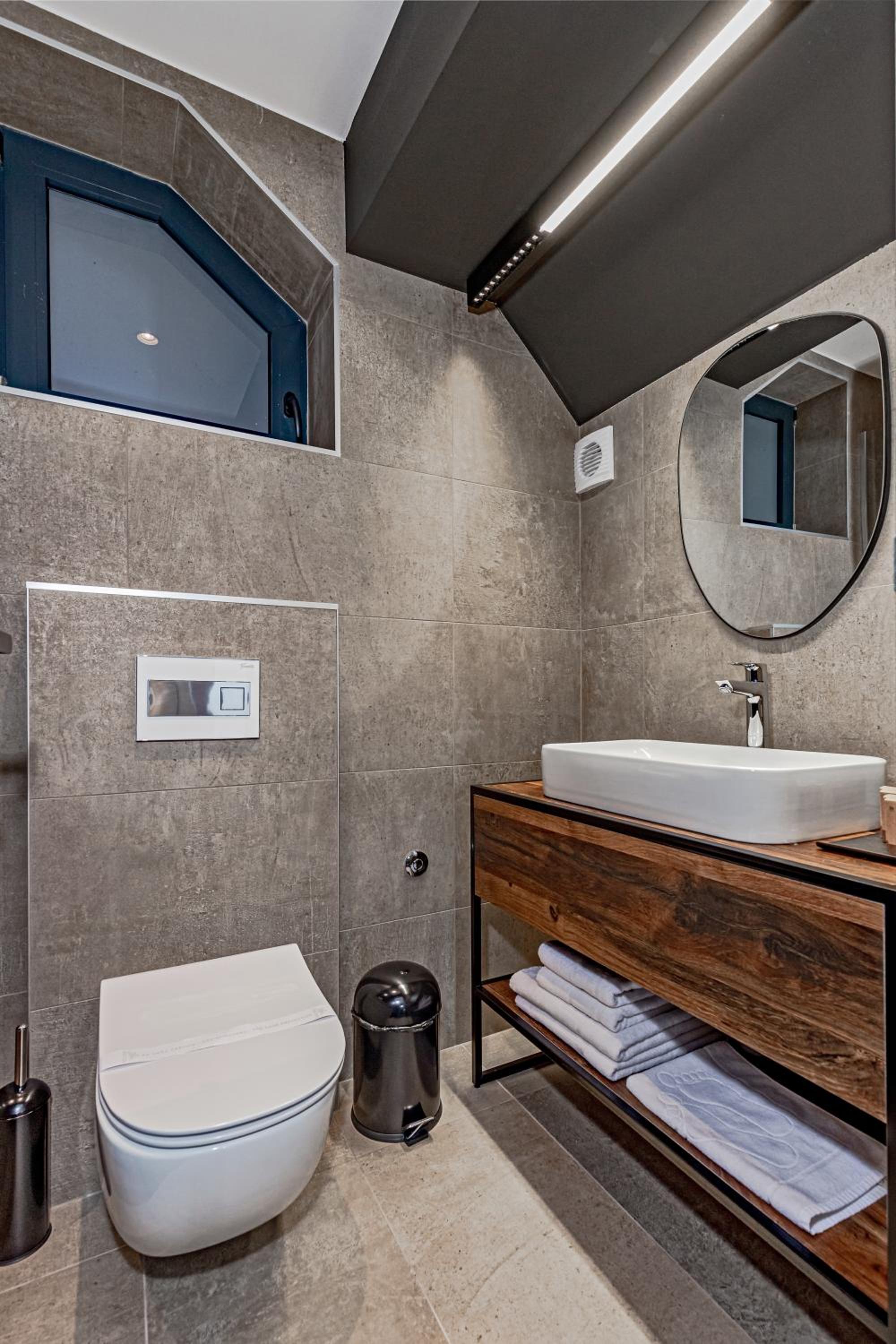 Superior Double Room - Photo 10