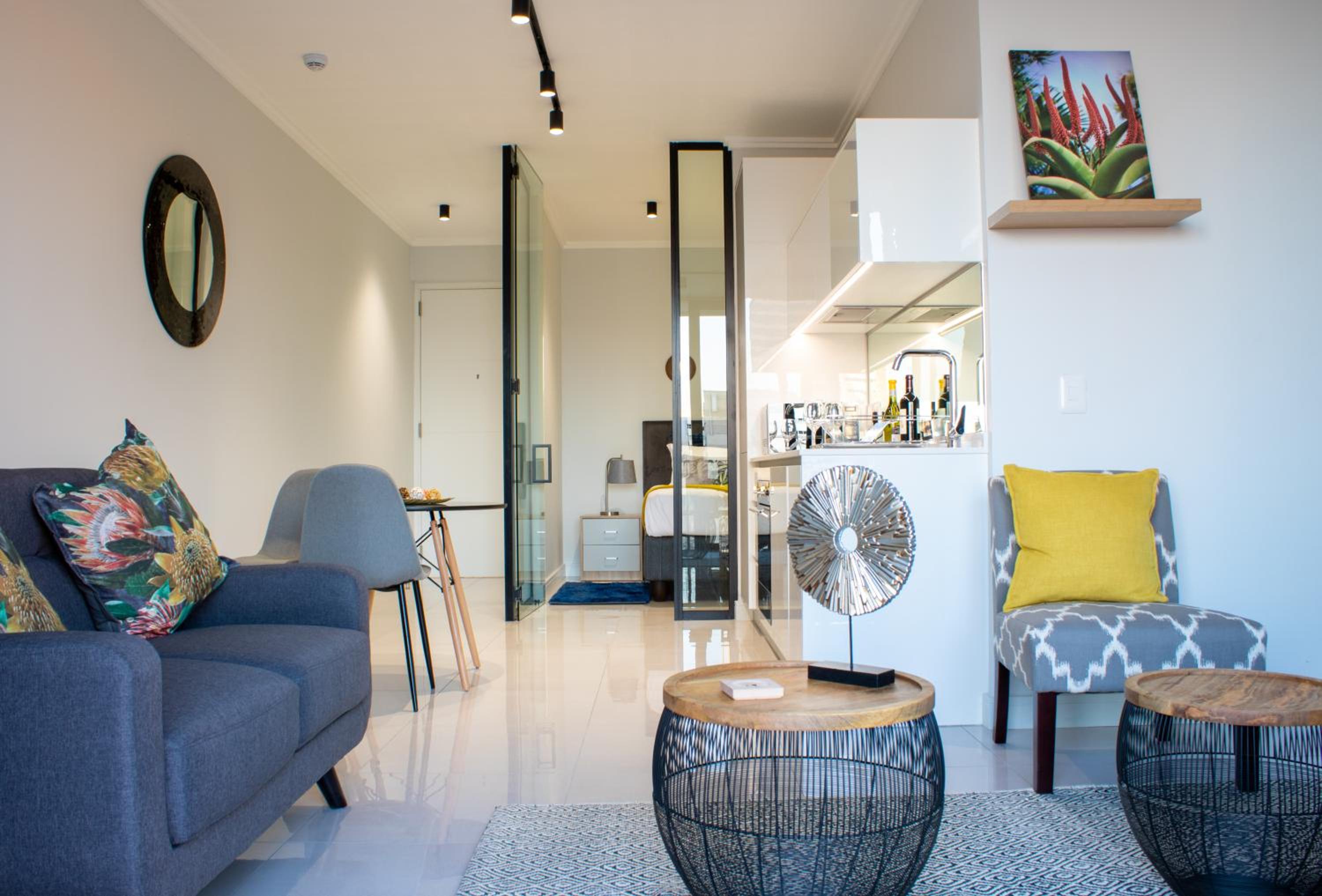 One-Bedroom Apartment - Photo 26