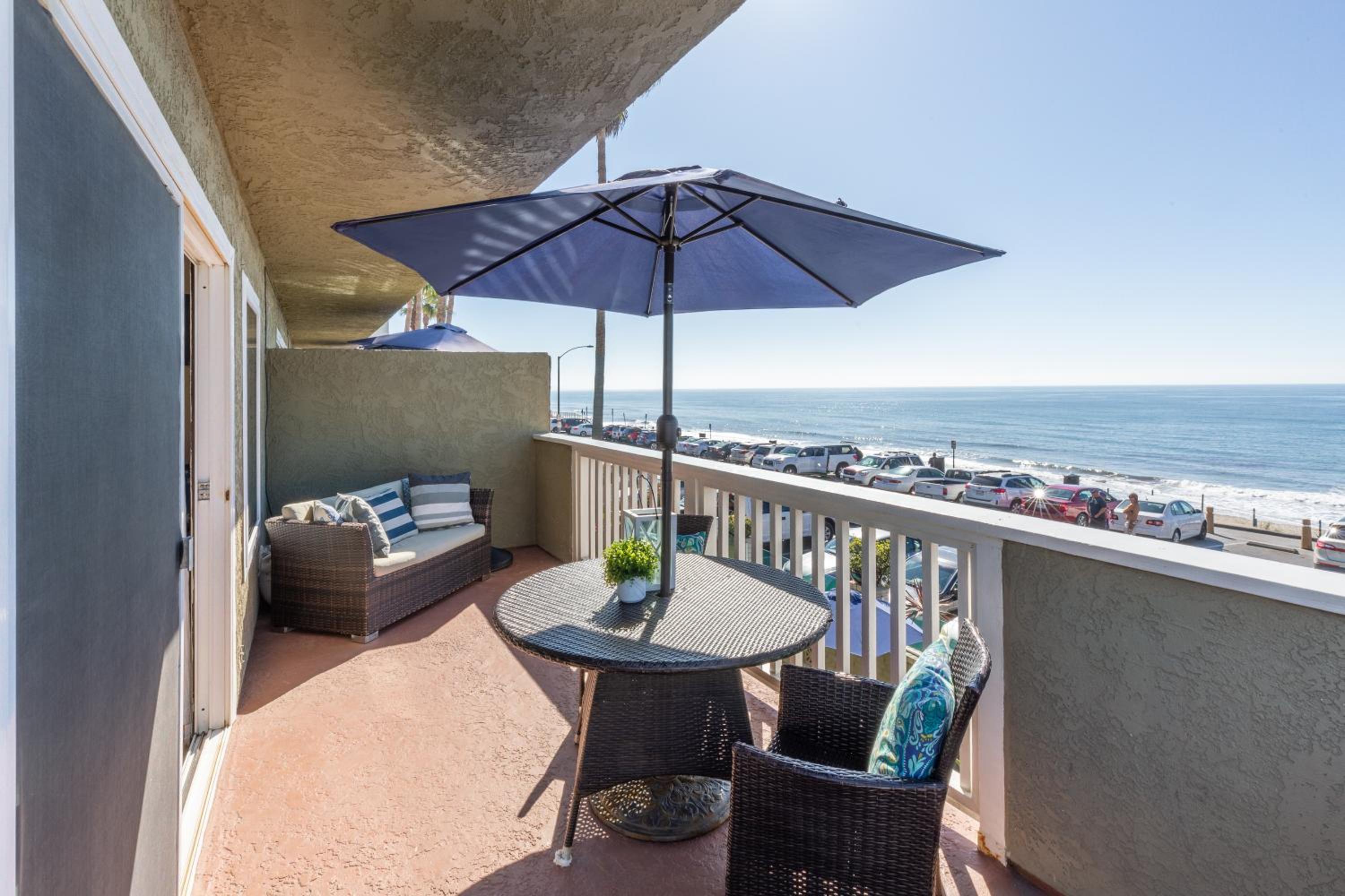 Two-Bedroom Villa with Ocean View - Wrap-around Balcony #6 photo 2
