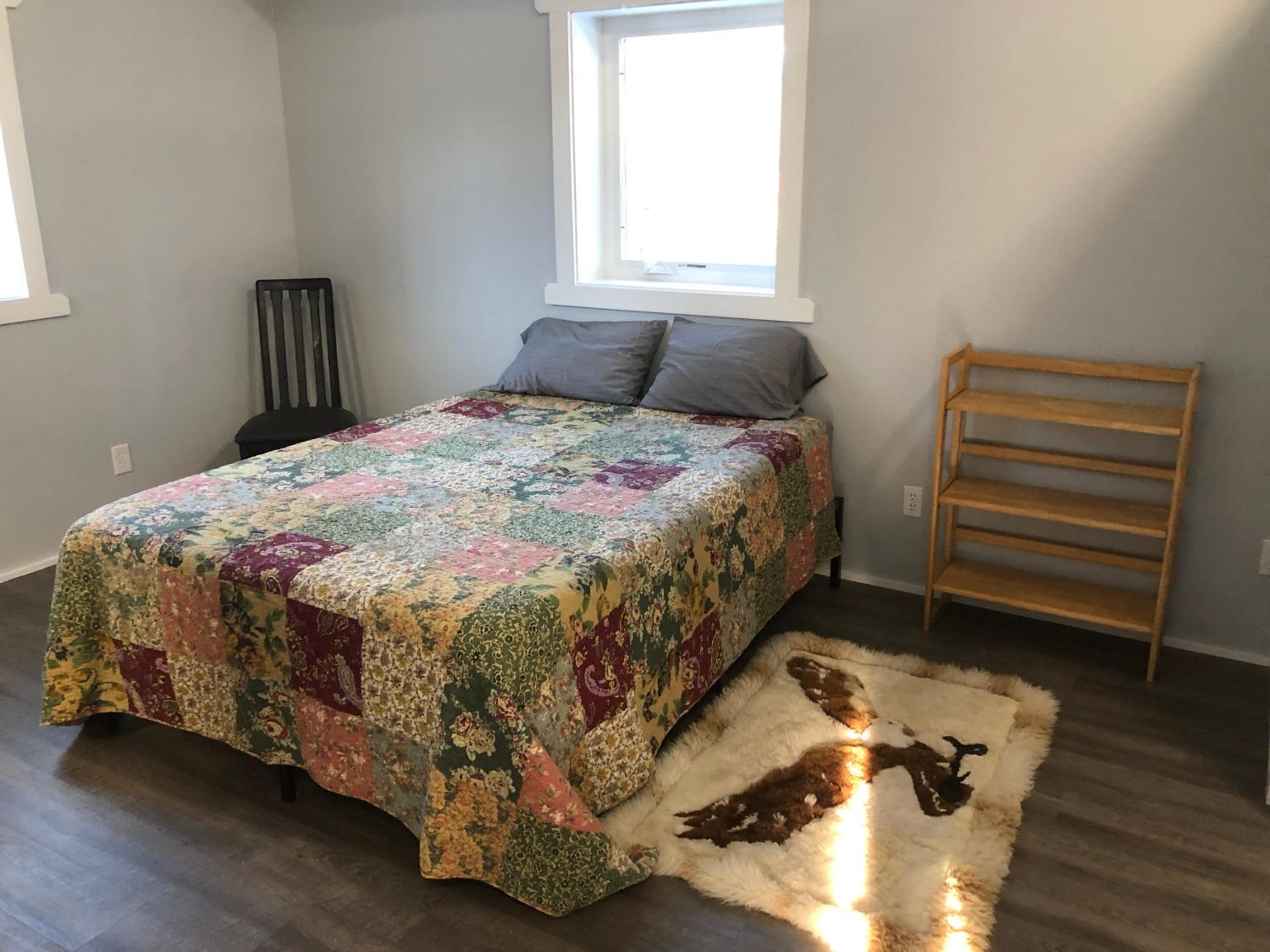 Apartment with Mountain View - Photo 1