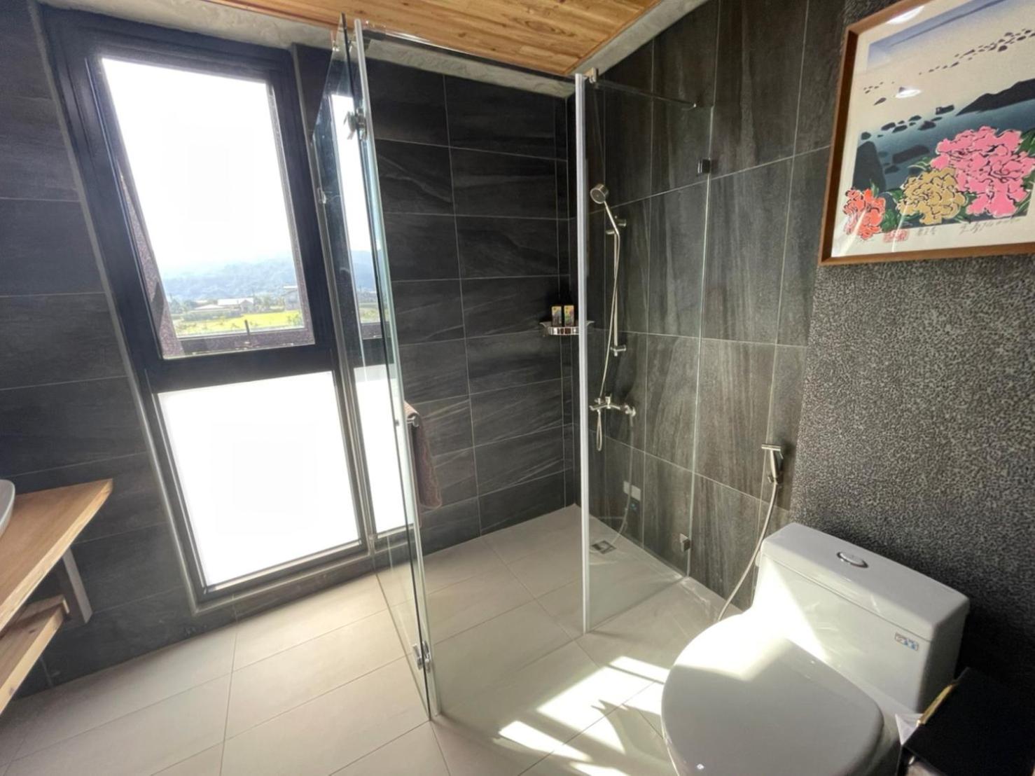 Quadruple Room with Mountain View photo 3