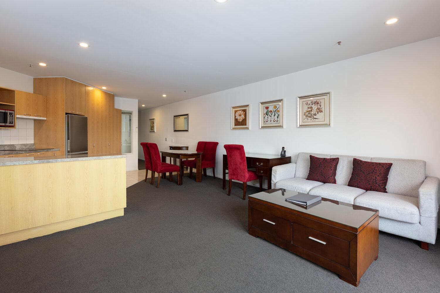 Corporate Two-Bedroom Apartment thumbnail 5