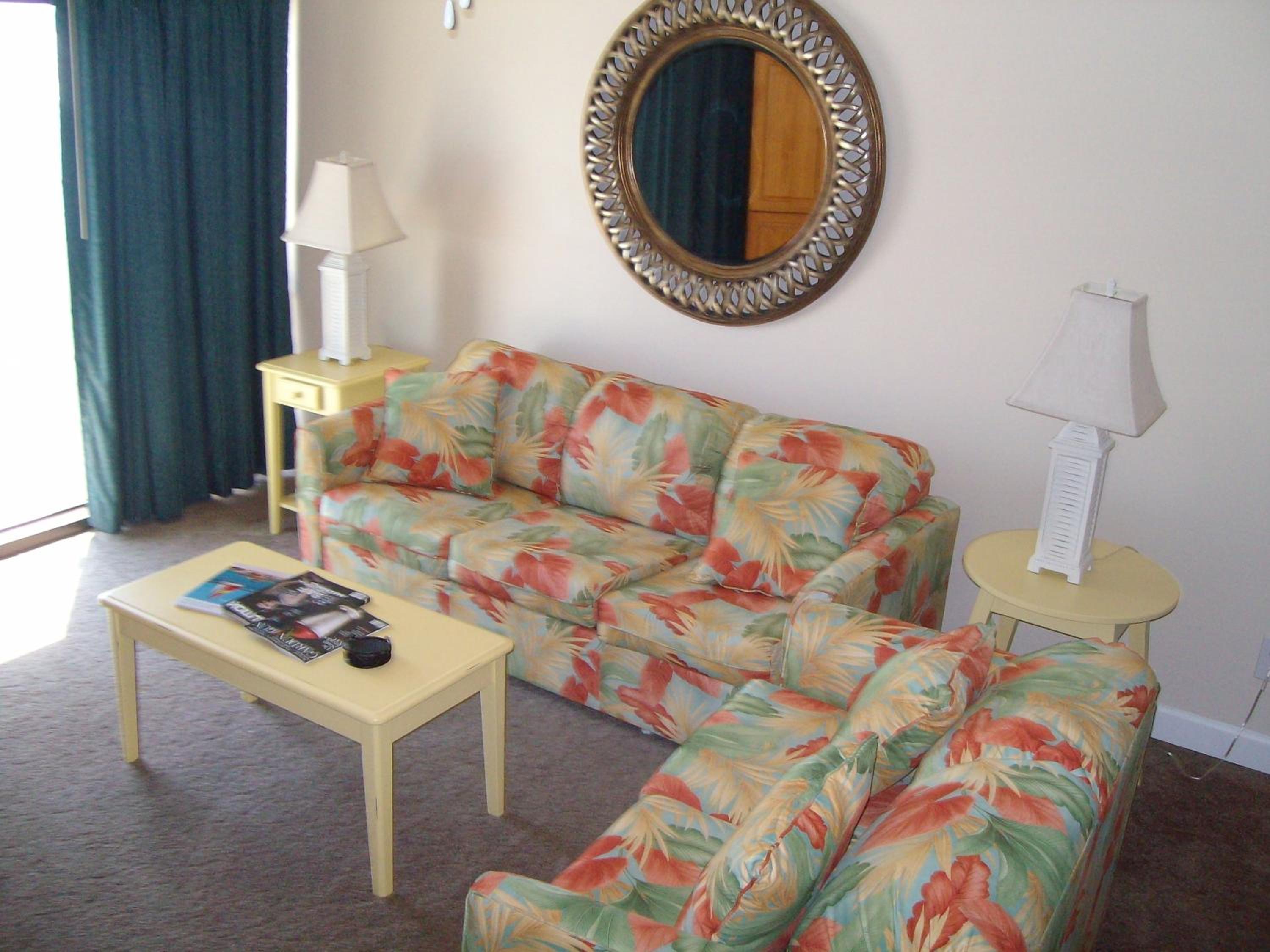 Three-Bedroom Townhouse photo 2