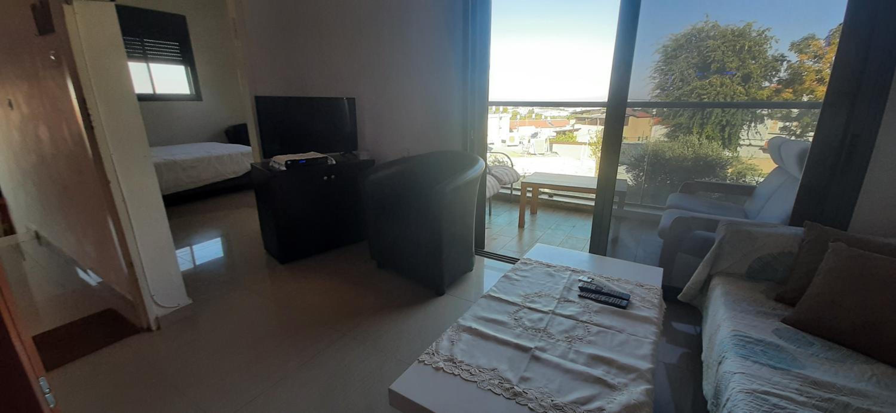 One-Bedroom Apartment - Photo 21