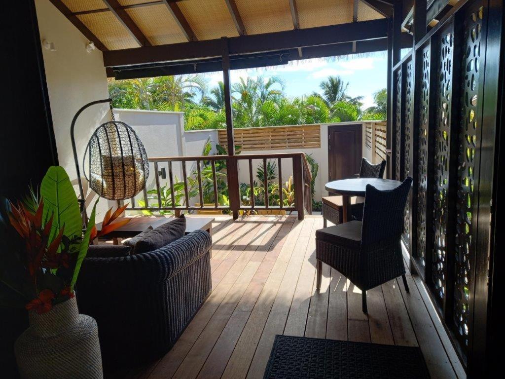 Villa with Garden View