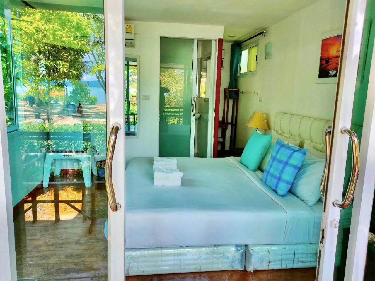 Deluxe Double Room with Balcony and Sea View - Photo 1
