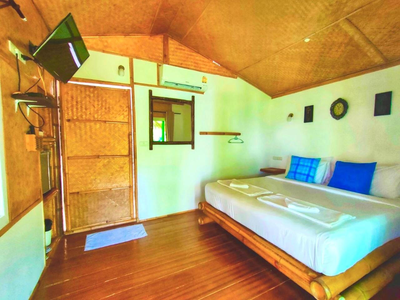 Seaview Cottage - Photo 14