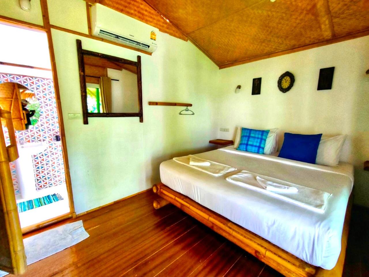 Seaview Cottage - Photo 10