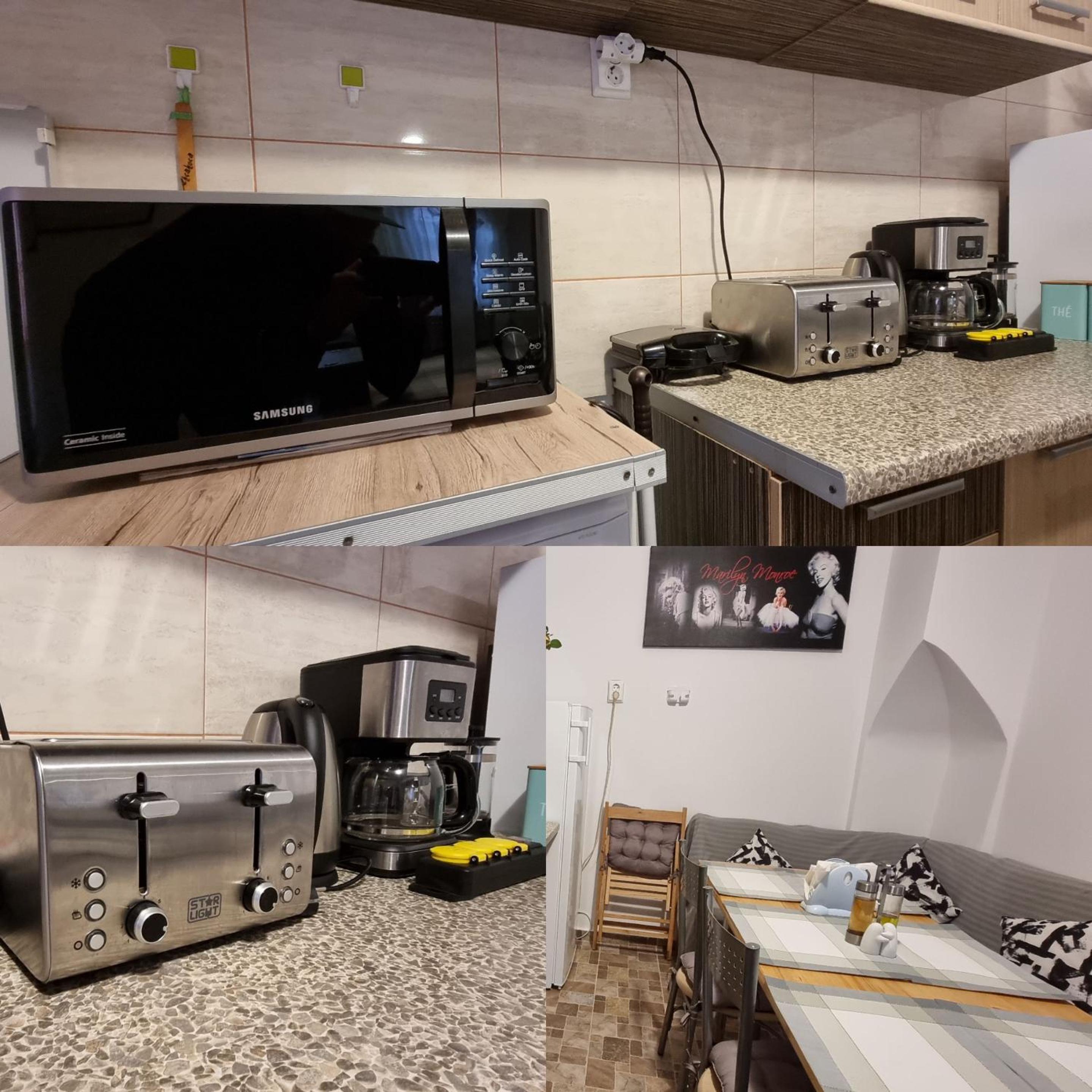 Two-Bedroom House - Photo 19