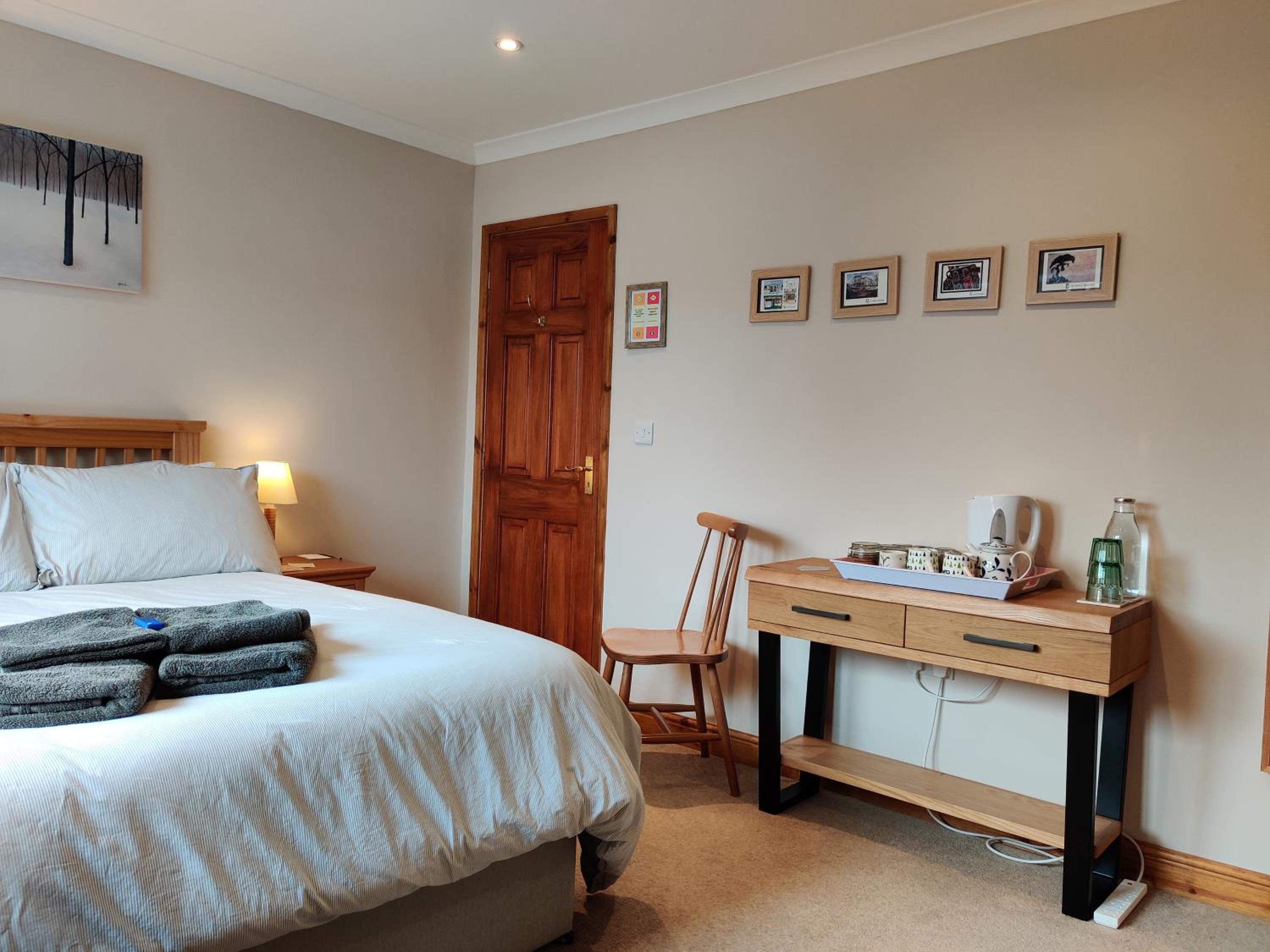 Large Double Room photo 2