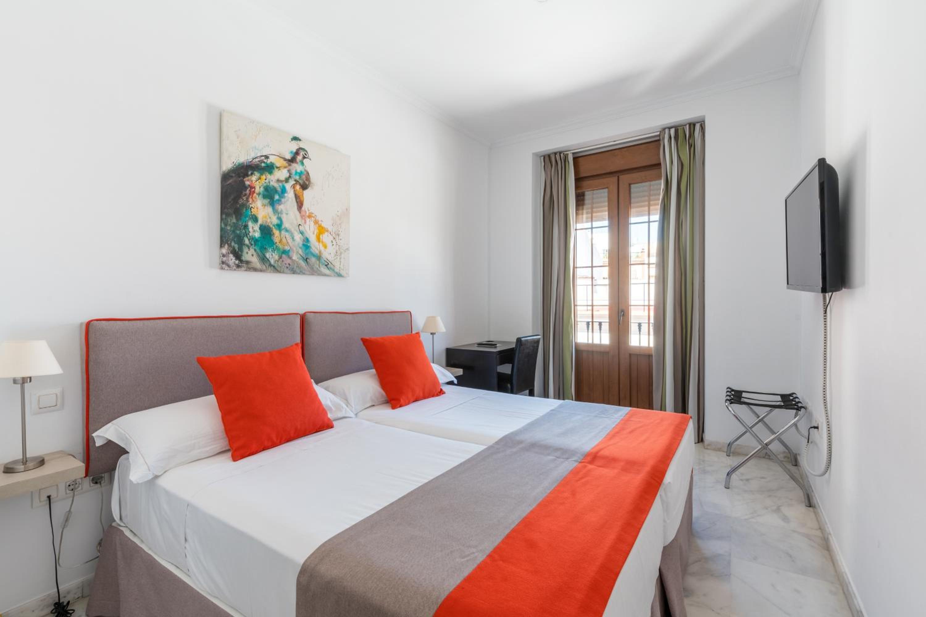 Deluxe Double Room - Photo 1