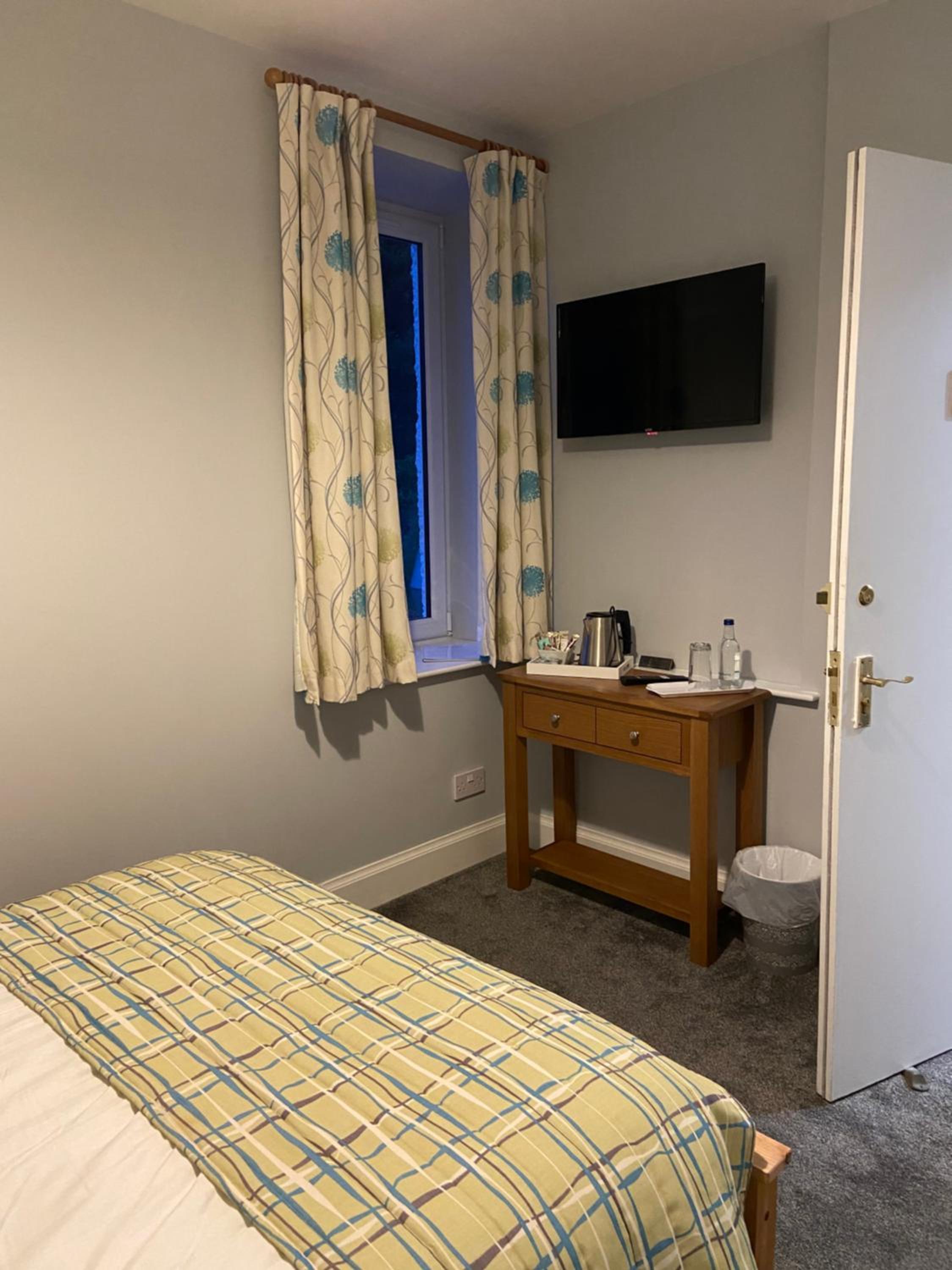 Single Room with Garden View