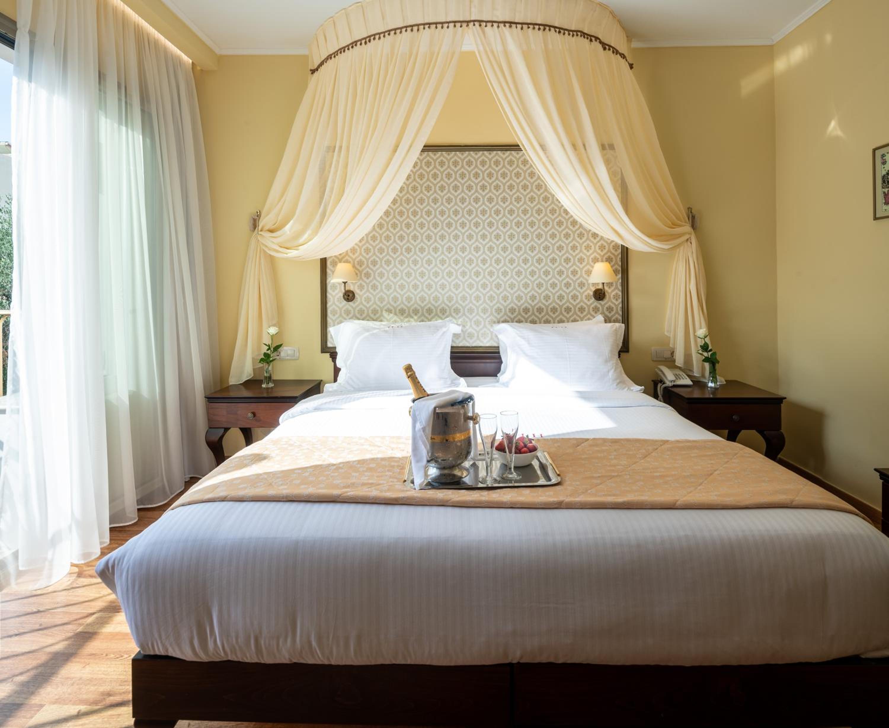 Triple Room - Photo 1