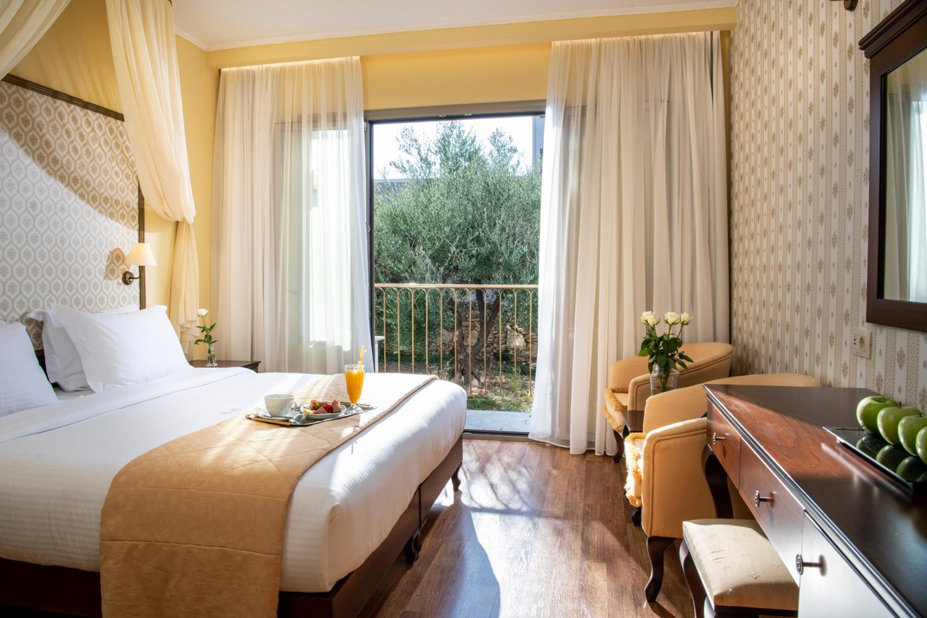 Economy Double Room - Photo 1