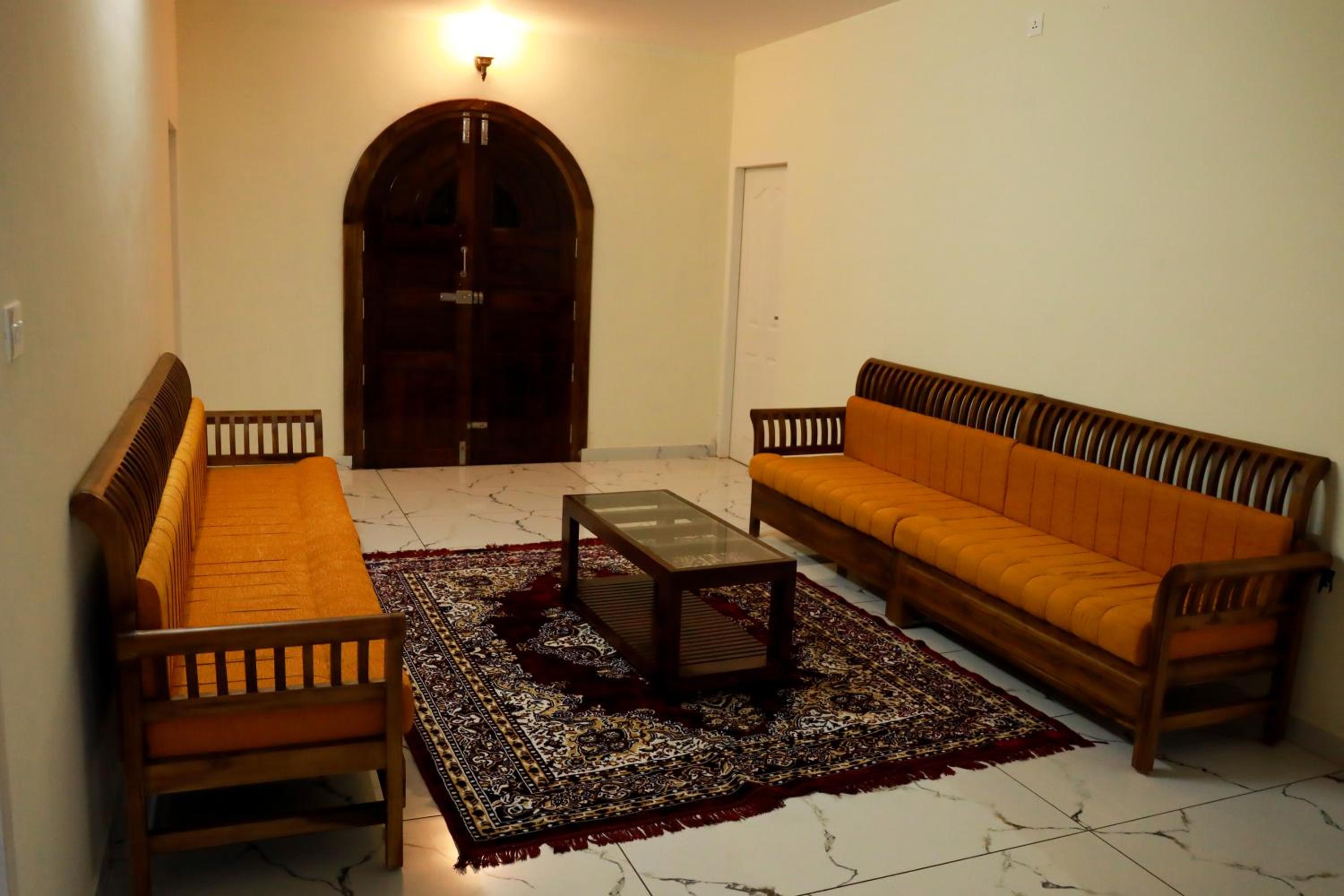 Four-Bedroom House photo 1