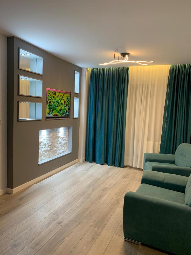 Apartment with Balcony - Photo 1