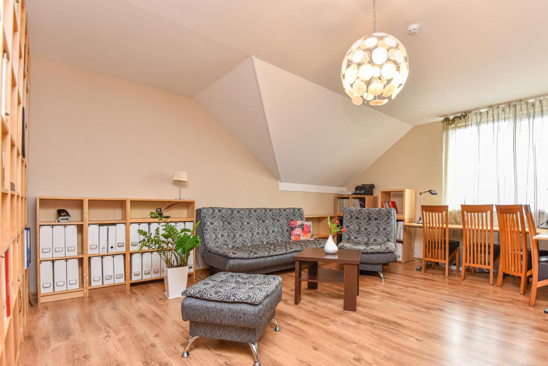 Two-Bedroom Apartment - Penthouse - Photo 2