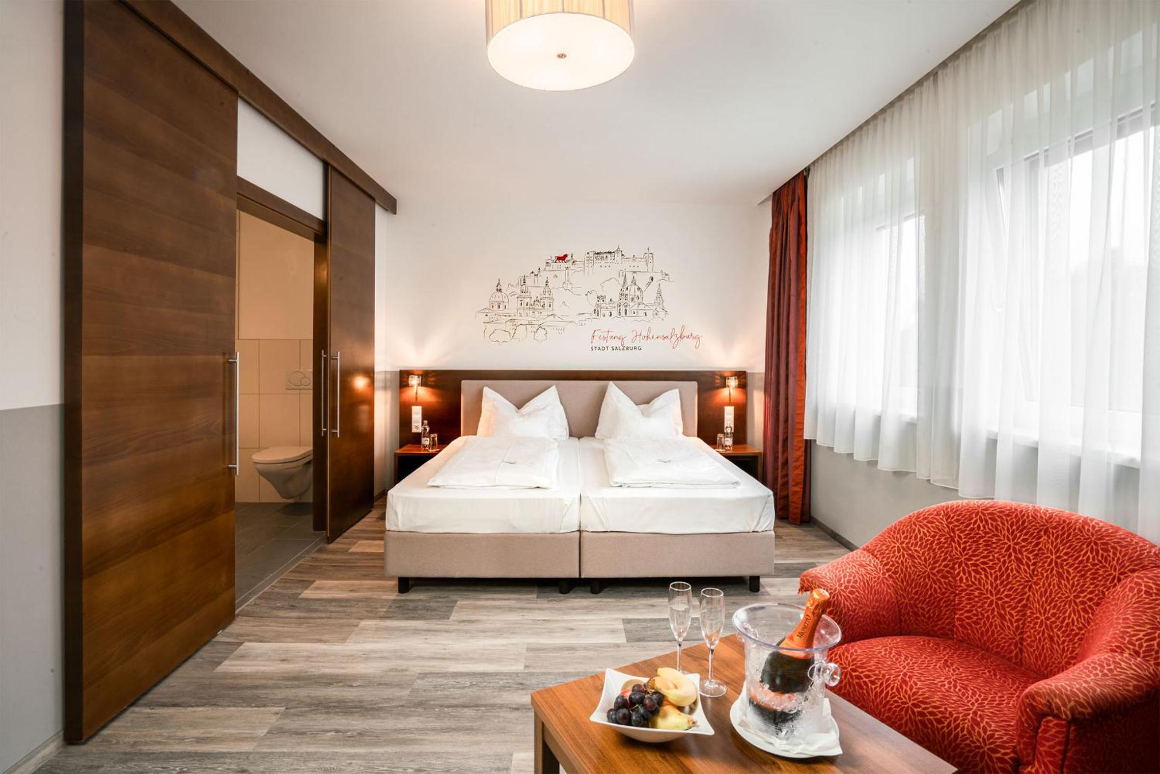 Junior Twin Suite with Sofa Bed  - Photo 4
