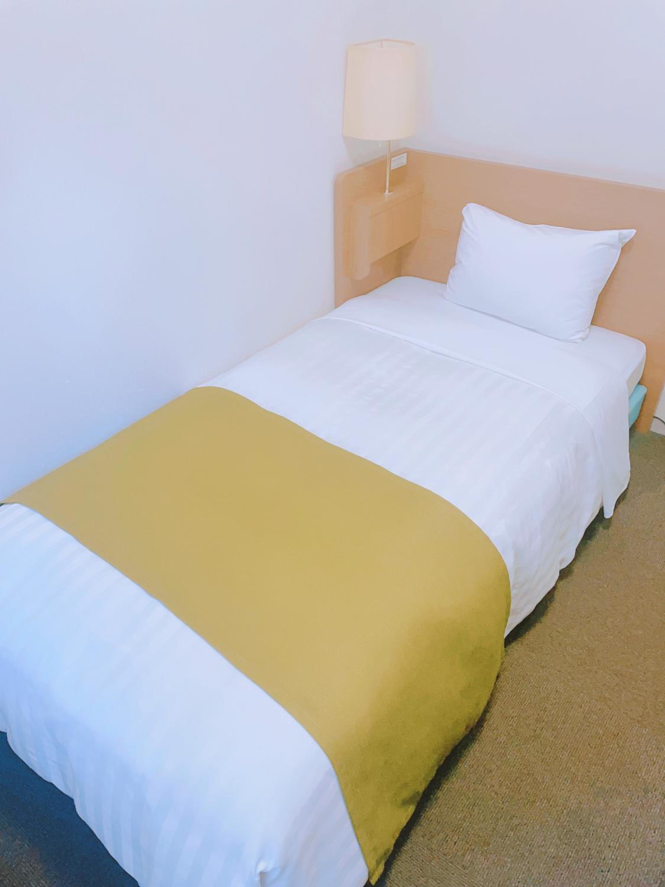 Standard Single Room - Non-Smoking