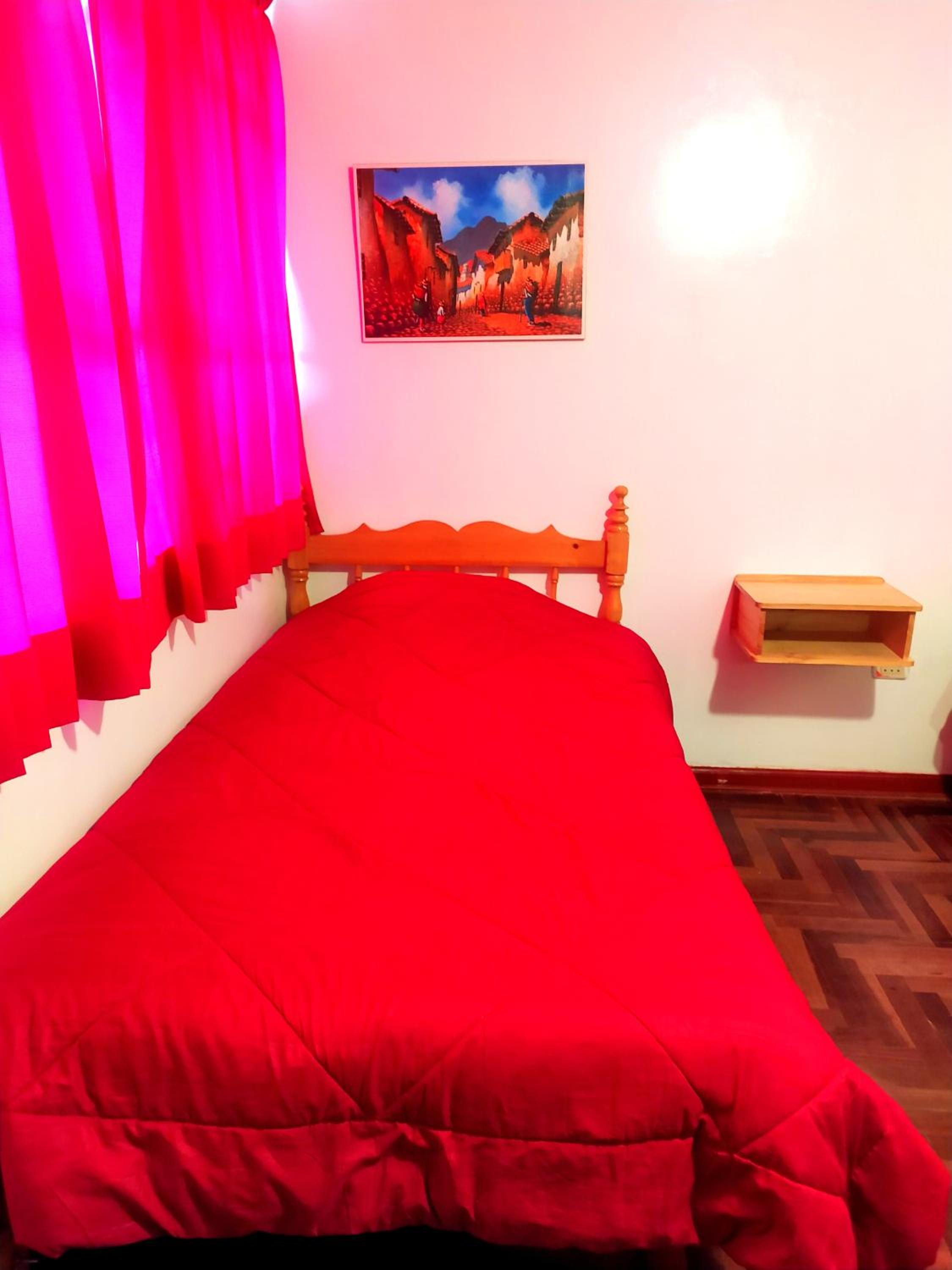 Twin Room with Shared Bathroom photo 2
