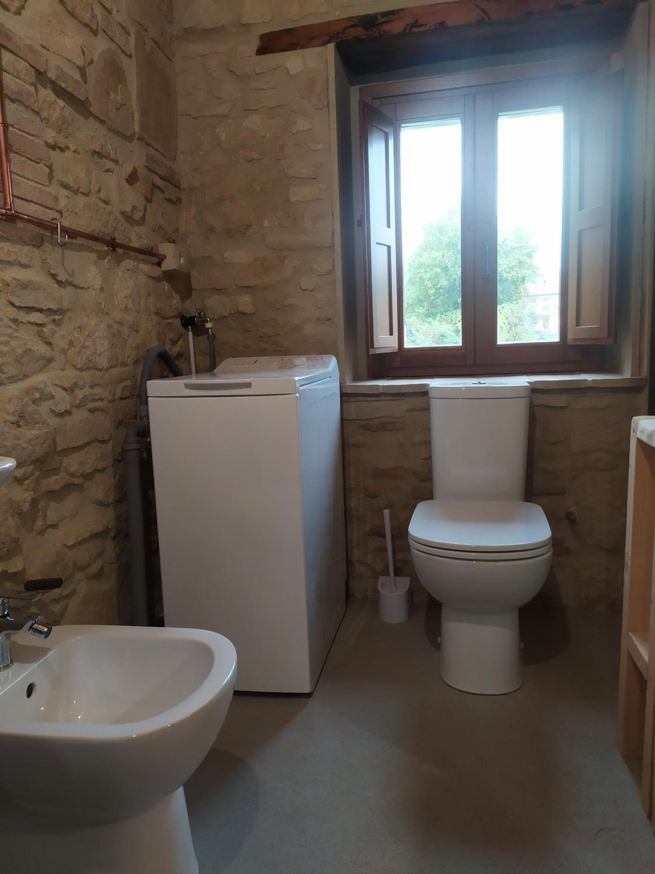 Double Room with Private Bathroom photo 3