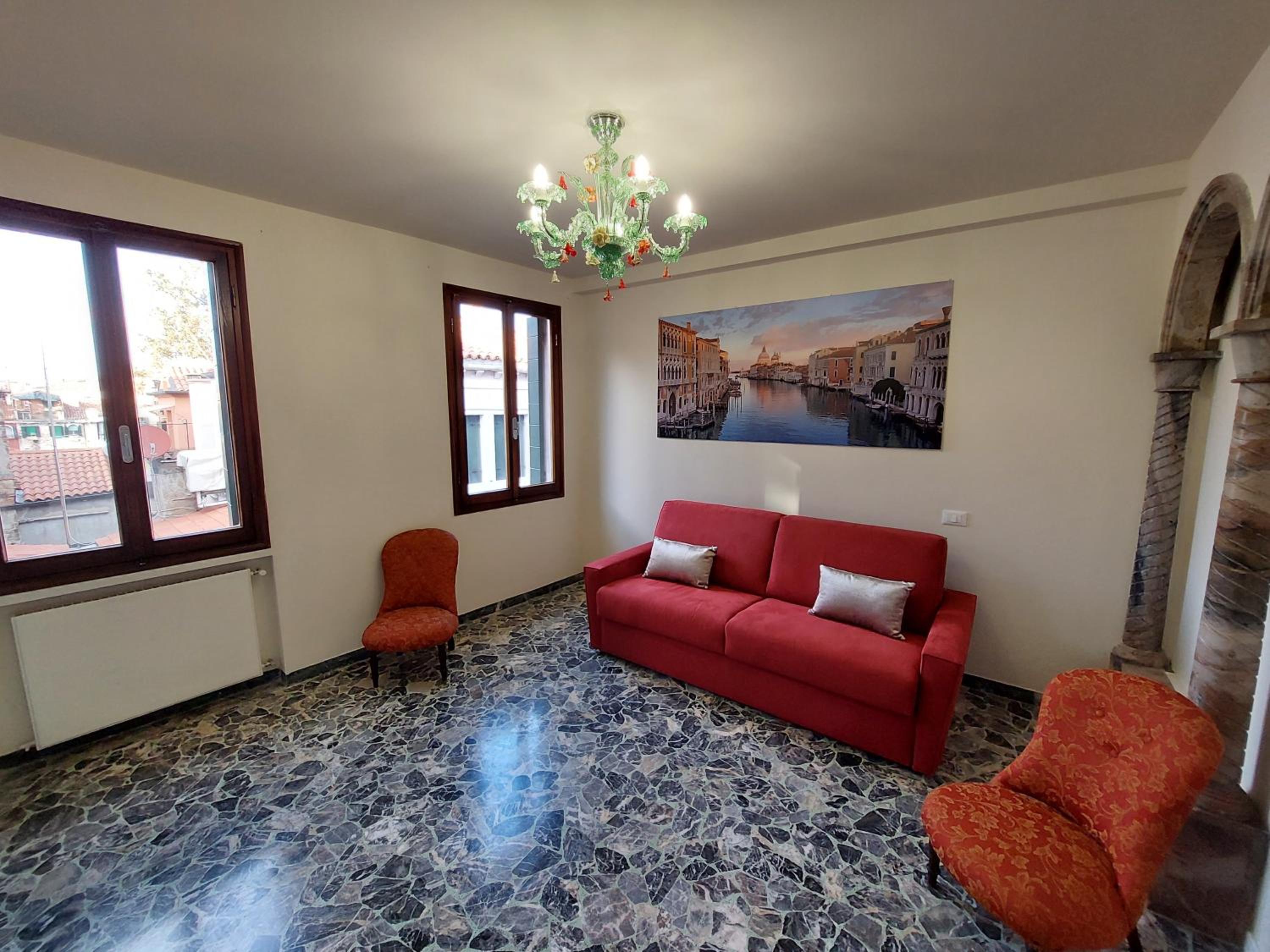 Deluxe Apartment photo 1