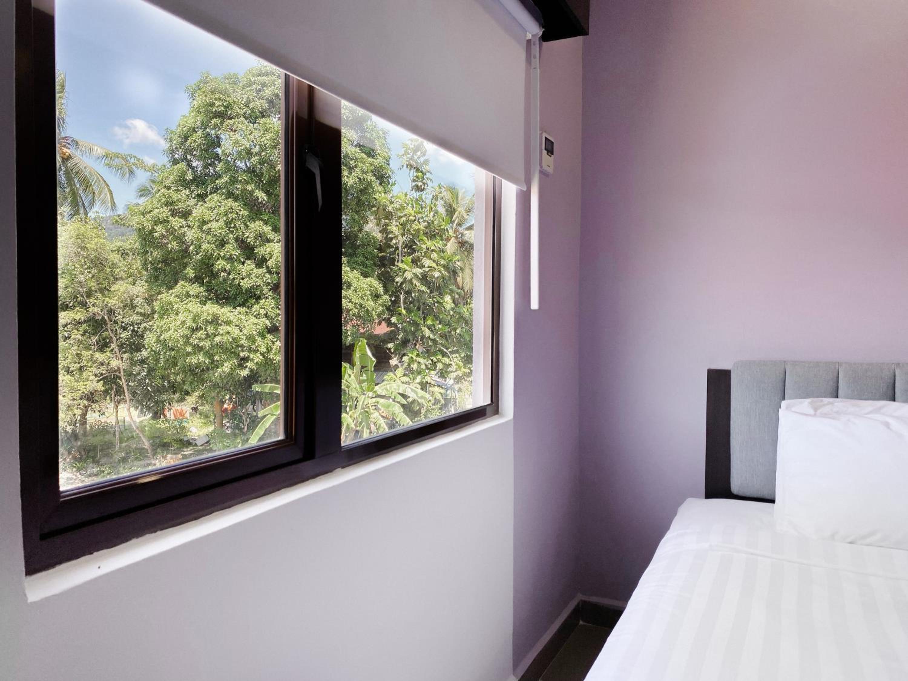 Standard Twin Room - Photo 9